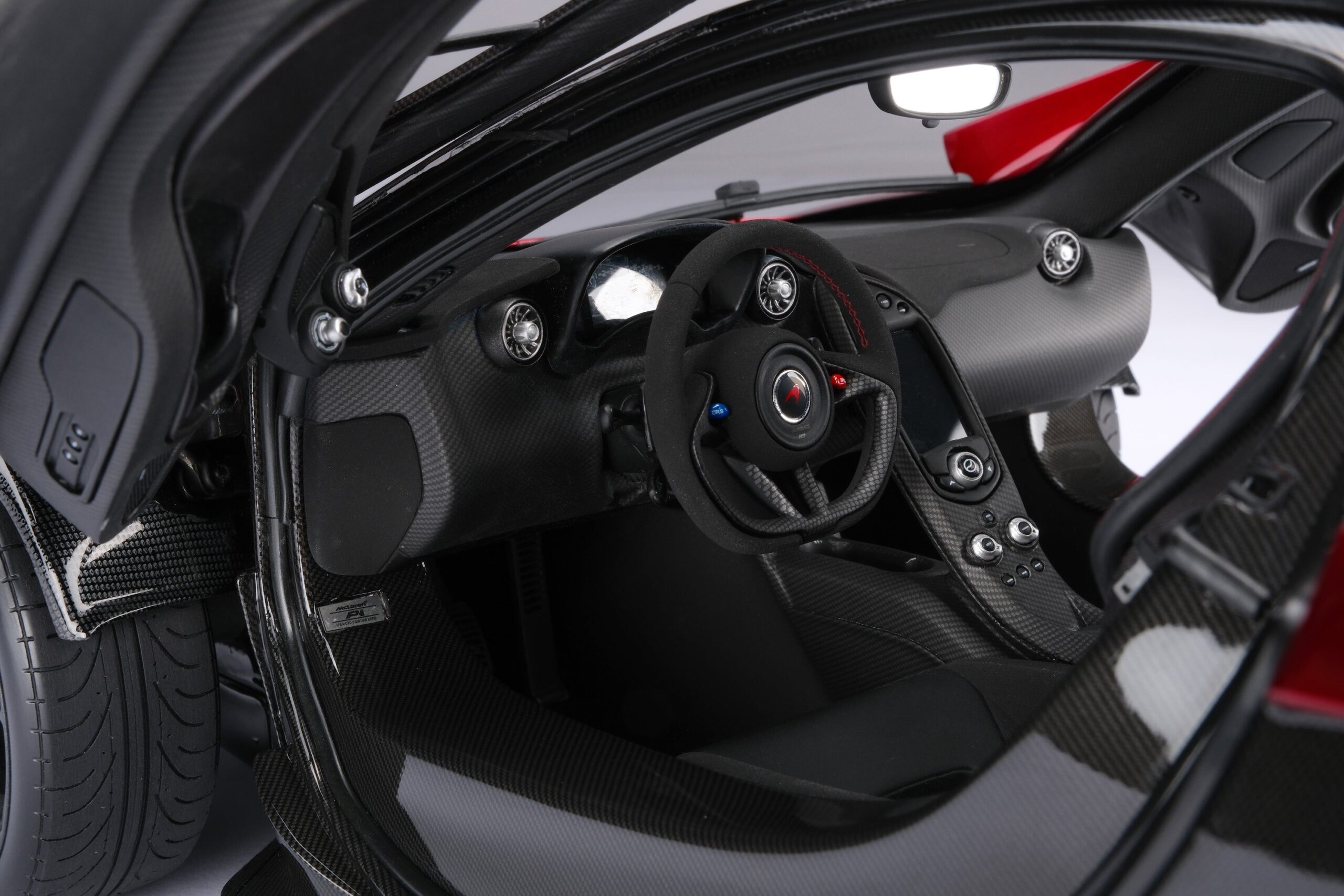Amalgam McLaren P1 (2012) | 1:8 - Image 50