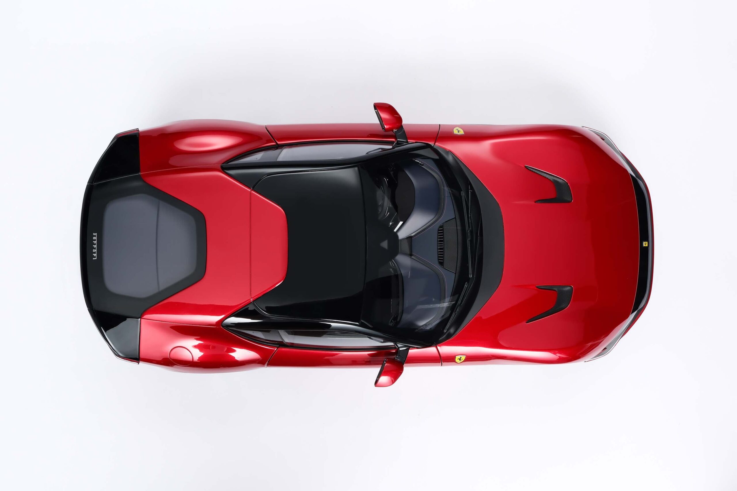 Amalgam Ferrari 12Cilindri - Rot | 1:8 - Image 24