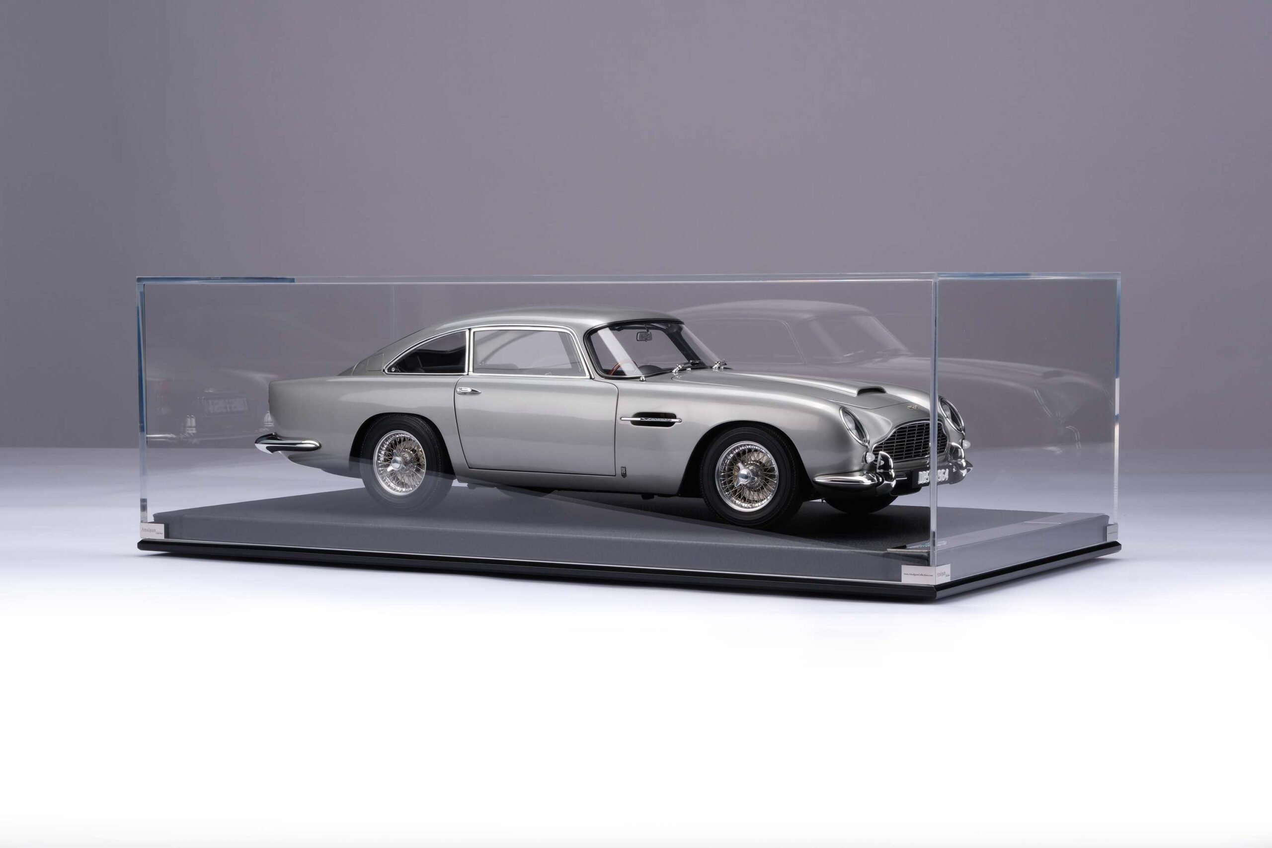 Amalgam Aston Martin DB5 Vantage (1964) - Silber | 1:8 - Image 20