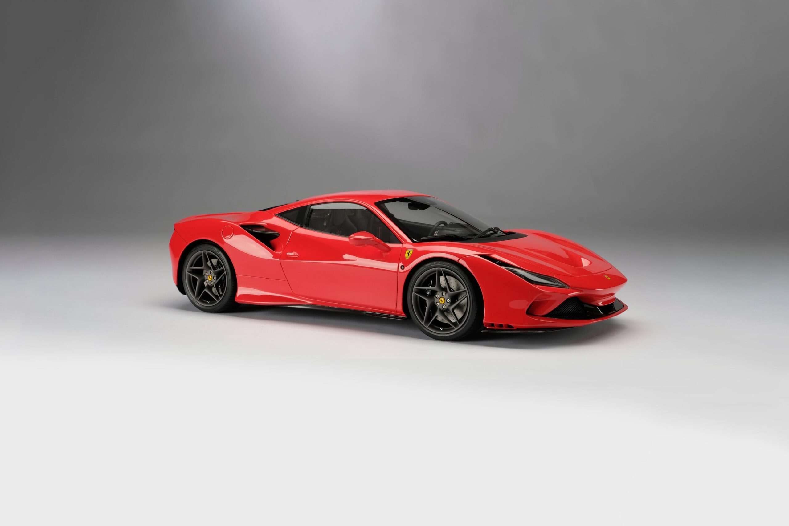 Amalgam Ferrari F8 Tributo (2019) | 1:8 - 画像2