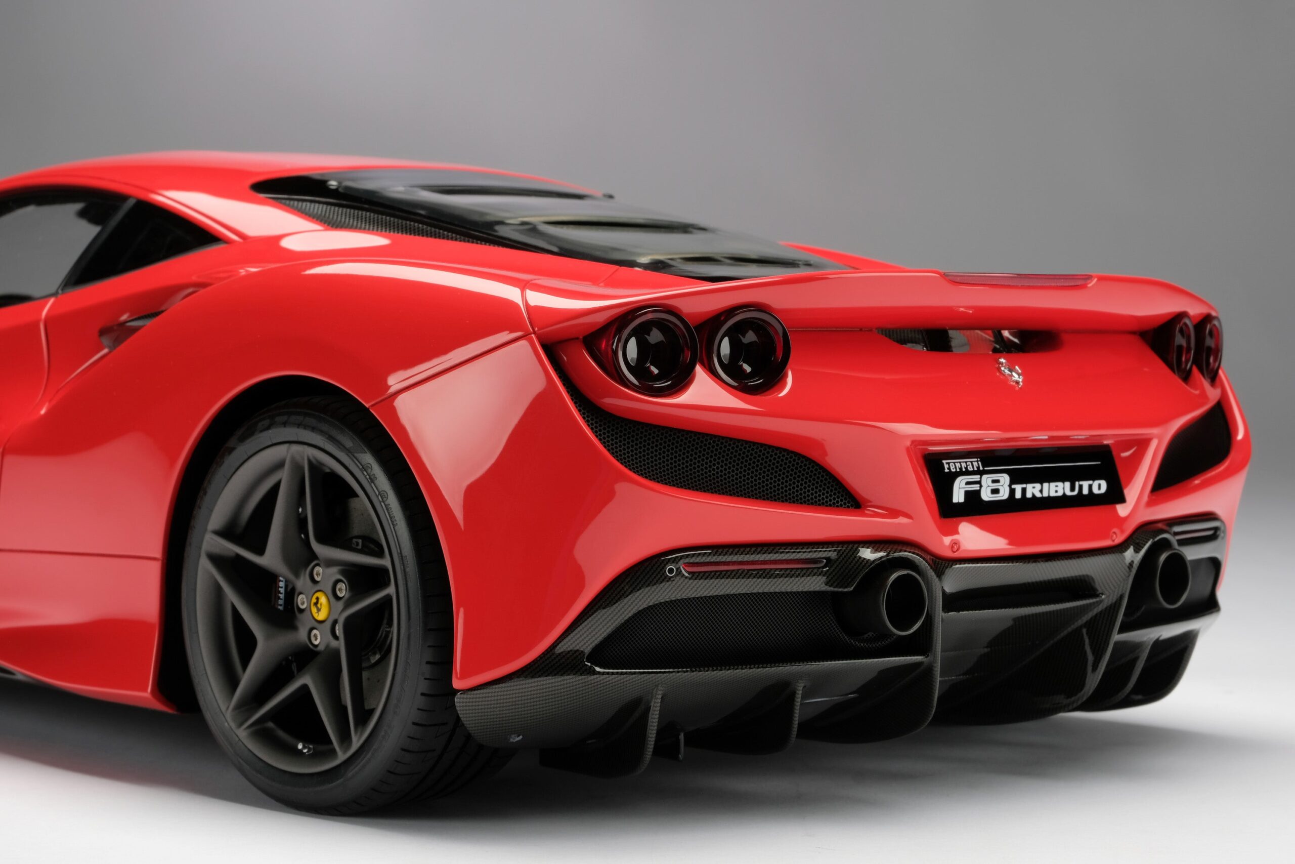 Amalgam Ferrari F8 Tributo (2019) | 1:8 - 画像20