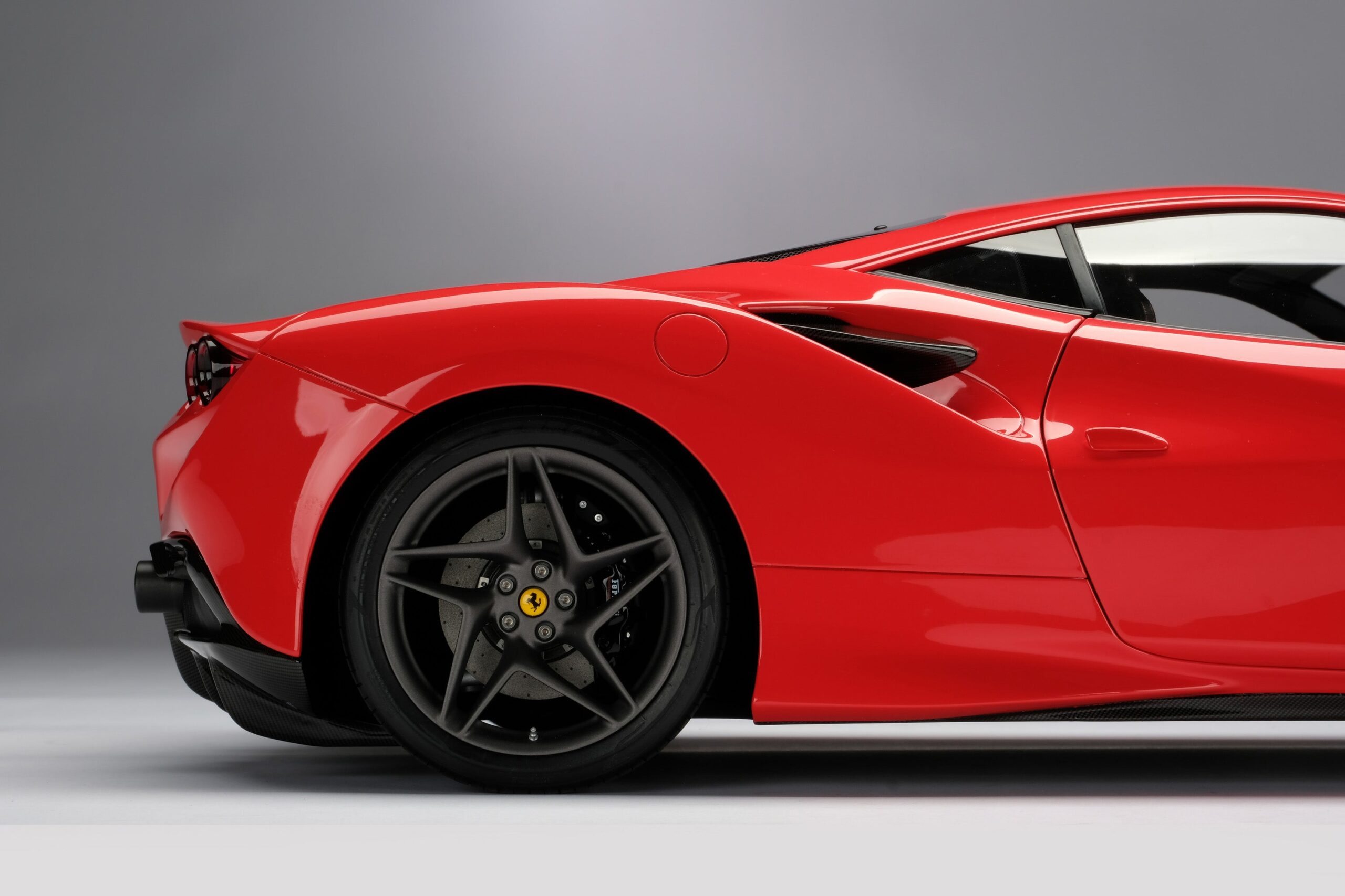 Amalgam Ferrari F8 Tributo (2019) | 1:8 - 画像11