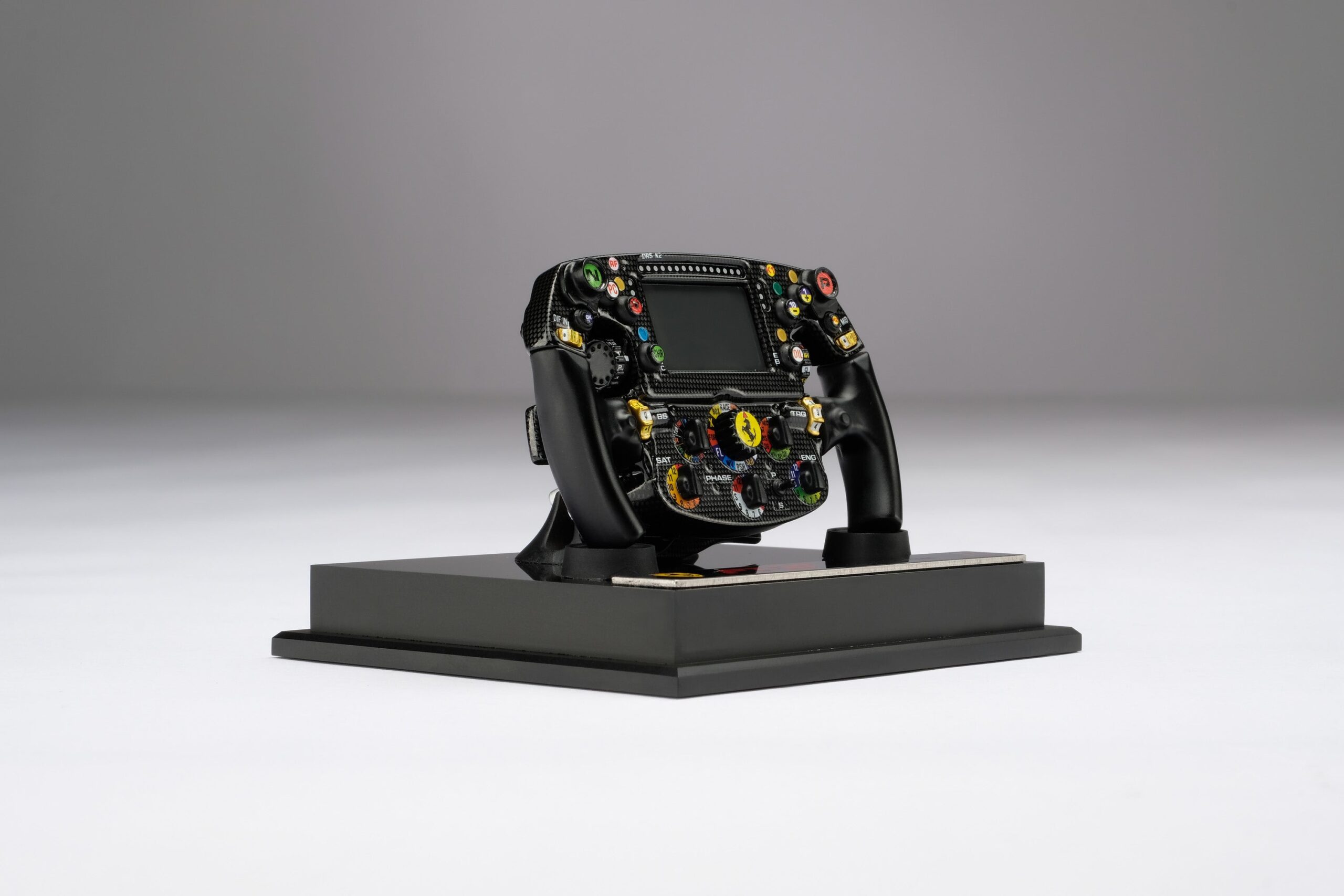 Amalgam Ferrari F1-75 Lenkrad (2022) | 1:4 - Imagen 7