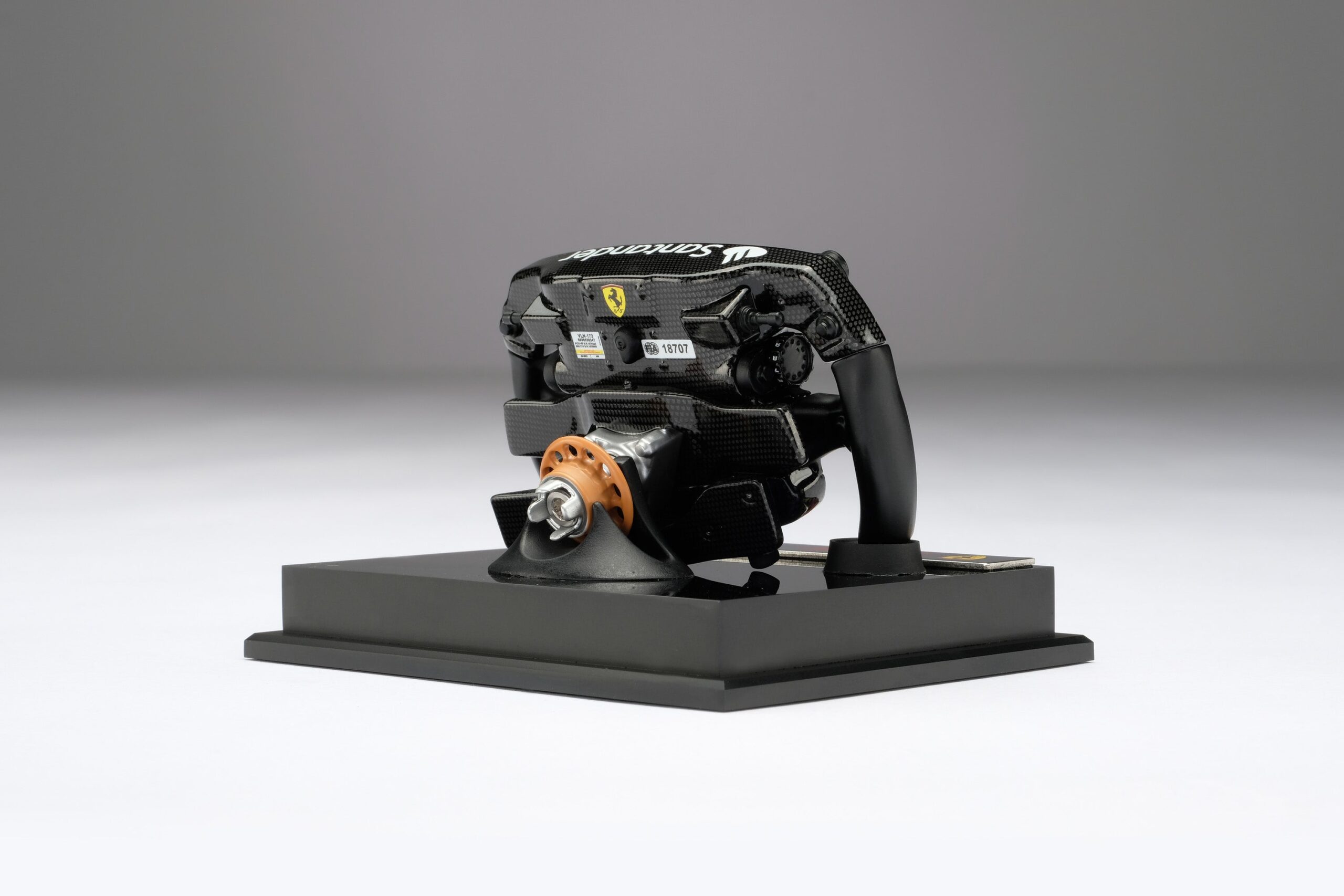 Amalgam Ferrari F1-75 Lenkrad (2022) | 1:4 - Imagen 9