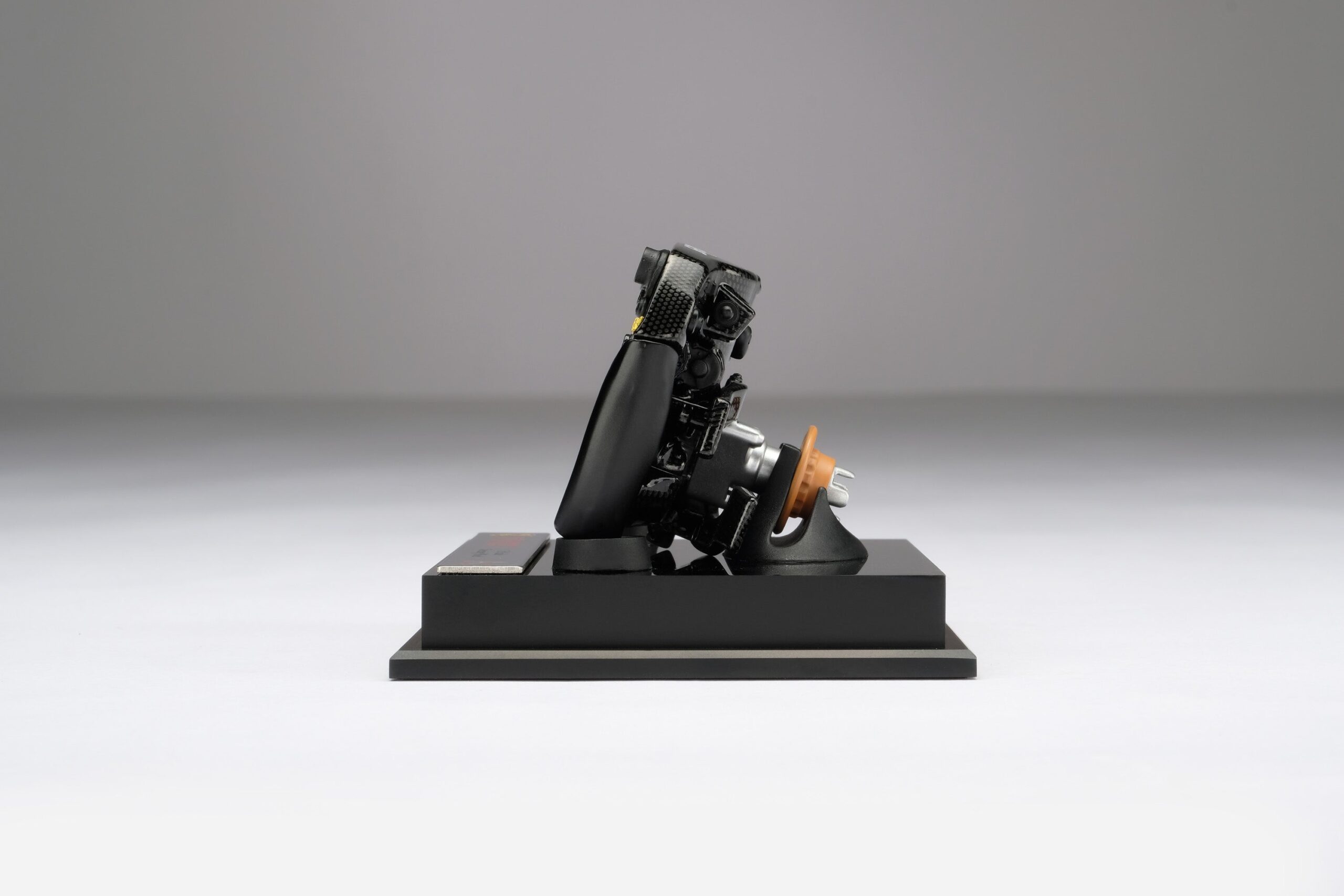 Amalgam Ferrari F1-75 Lenkrad (2022) | 1:4 - Imagen 12