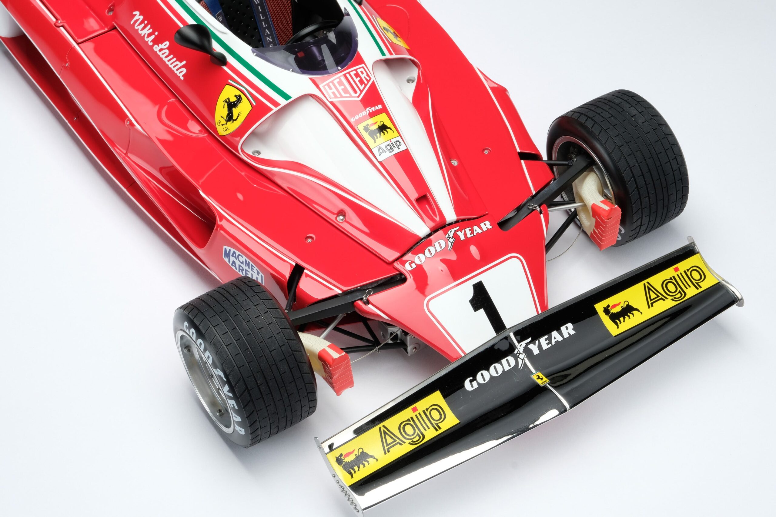 Amalgam Ferrari 312 T2 (1976) Niki Lauda - Rot | 1:8 – Bild 11