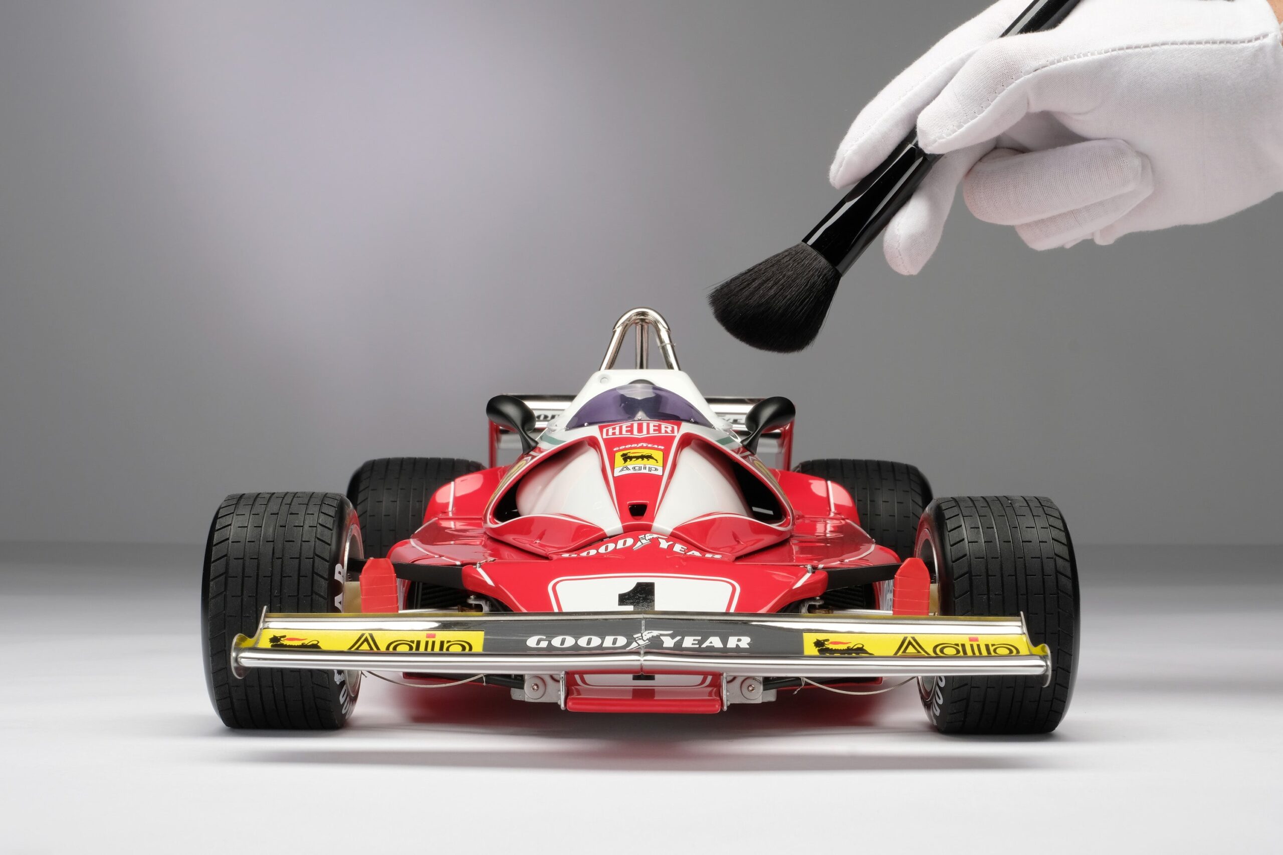 Amalgam Ferrari 312 T2 (1976) Niki Lauda - Rot | 1:8 – Bild 4