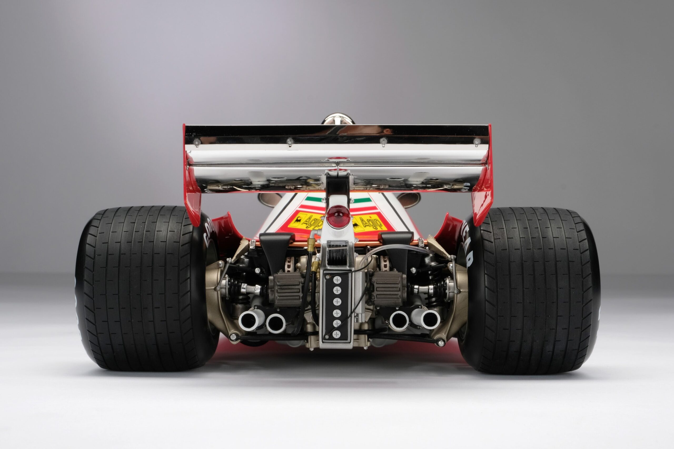 Amalgam Ferrari 312 T2 (1976) Niki Lauda - Rot | 1:8 – Bild 14
