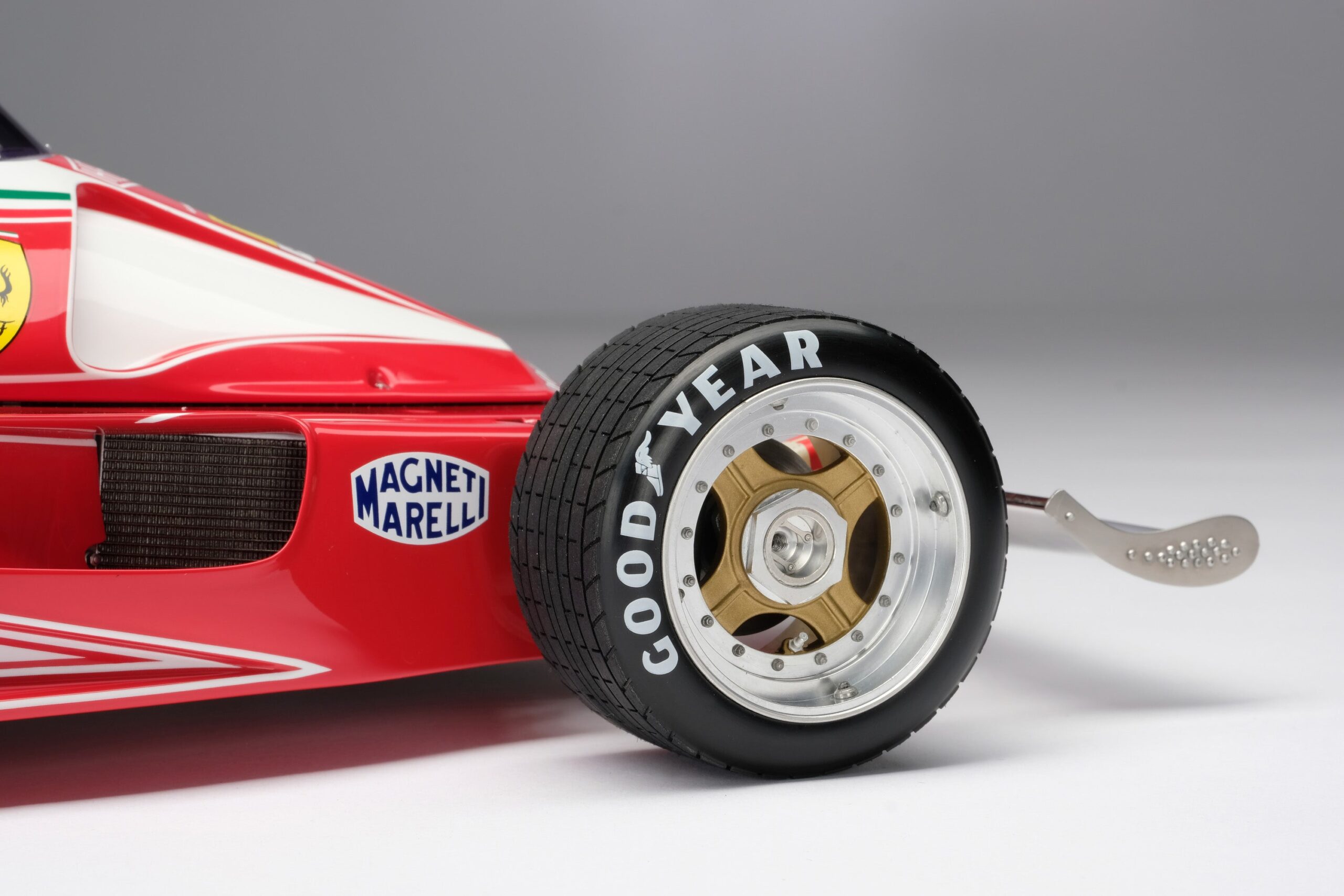 Amalgam Ferrari 312 T2 (1976) Niki Lauda - Rot | 1:8 – Bild 13