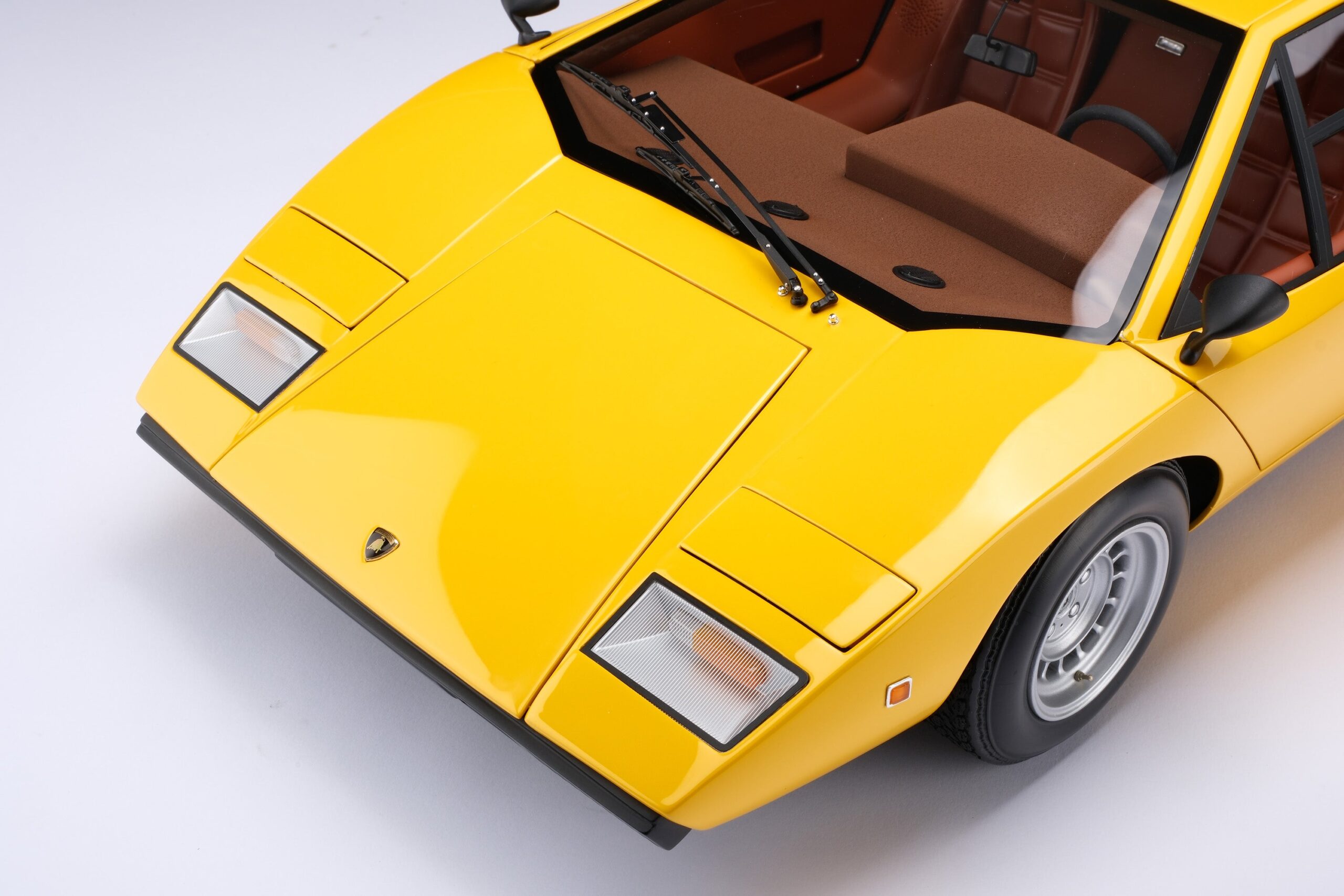 Amalgam Lamborghini Countach LP400 (1974) | 1:8 - Imagen 10