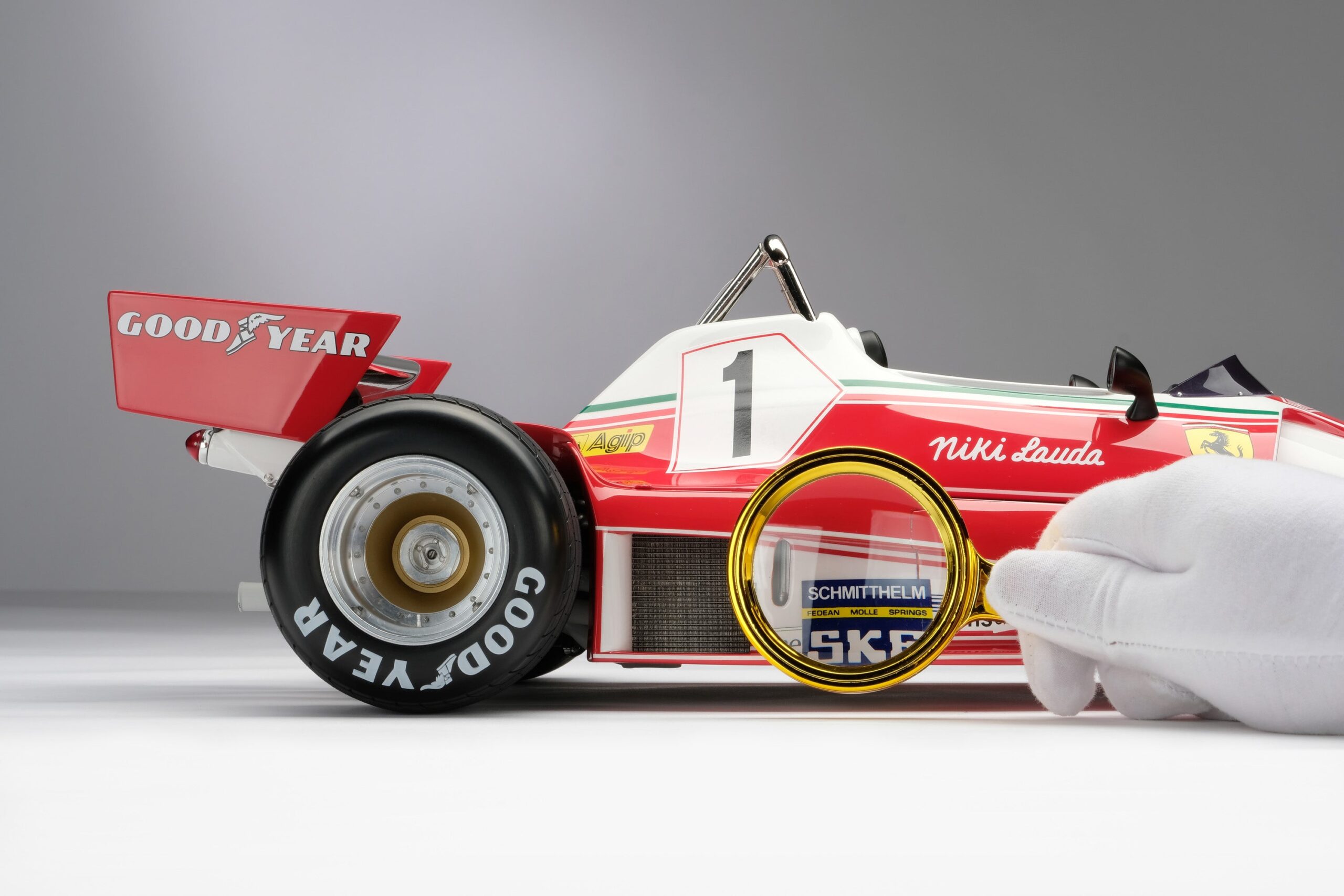 Amalgam Ferrari 312 T2 (1976) Niki Lauda - Rot | 1:8 – Bild 6
