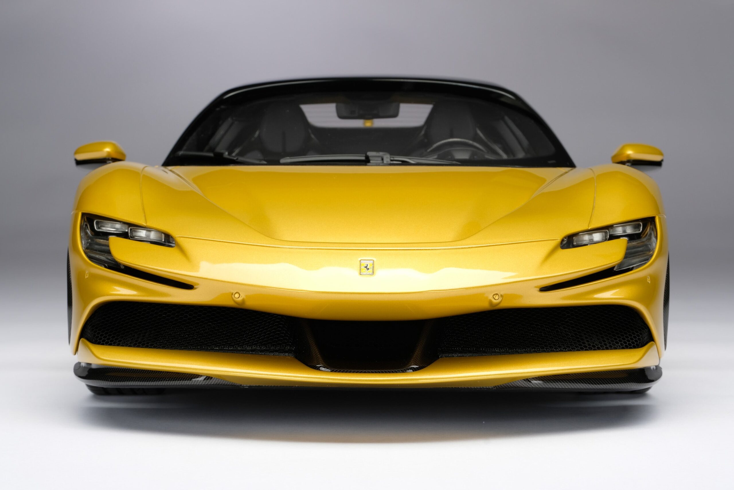 Amalgam Ferrari SF90 Spider (2020) | 1:8 – Bild 7