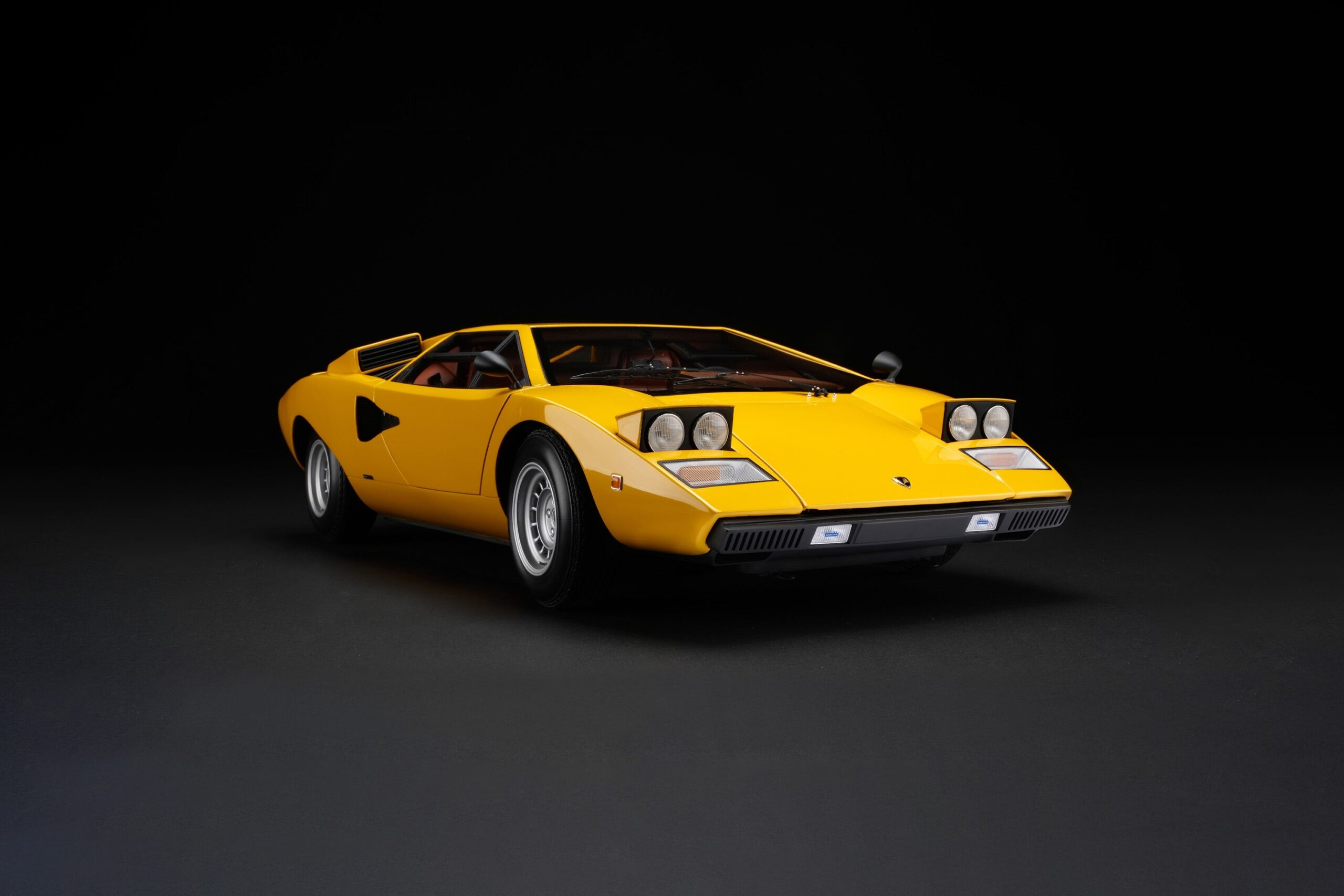 Amalgam Lamborghini Countach LP400 (1974) | 1:8 - Imagen 2