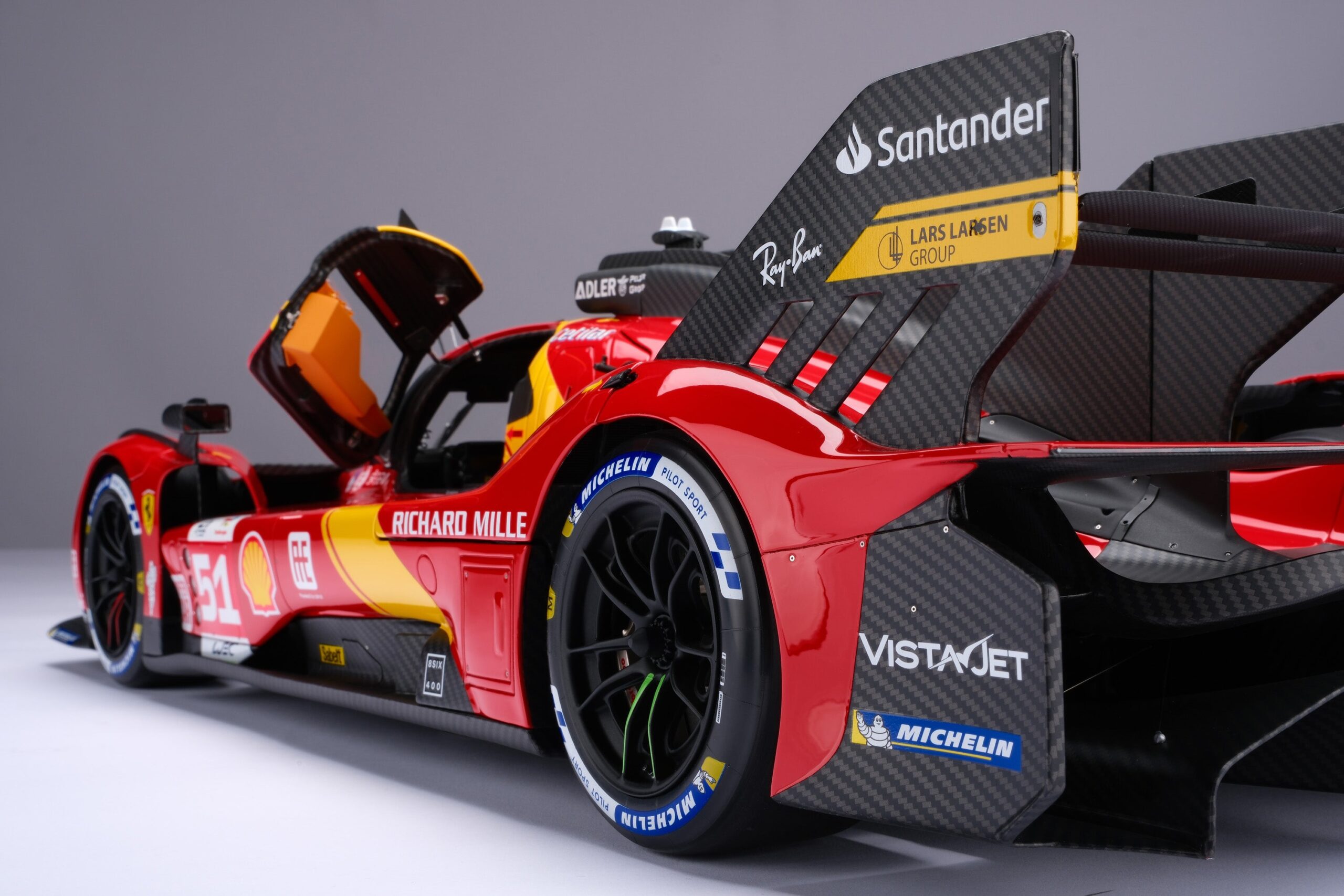 Amalgam Ferrari 499P 2023 Le Mans - Rot | 1:8 – Bild 13