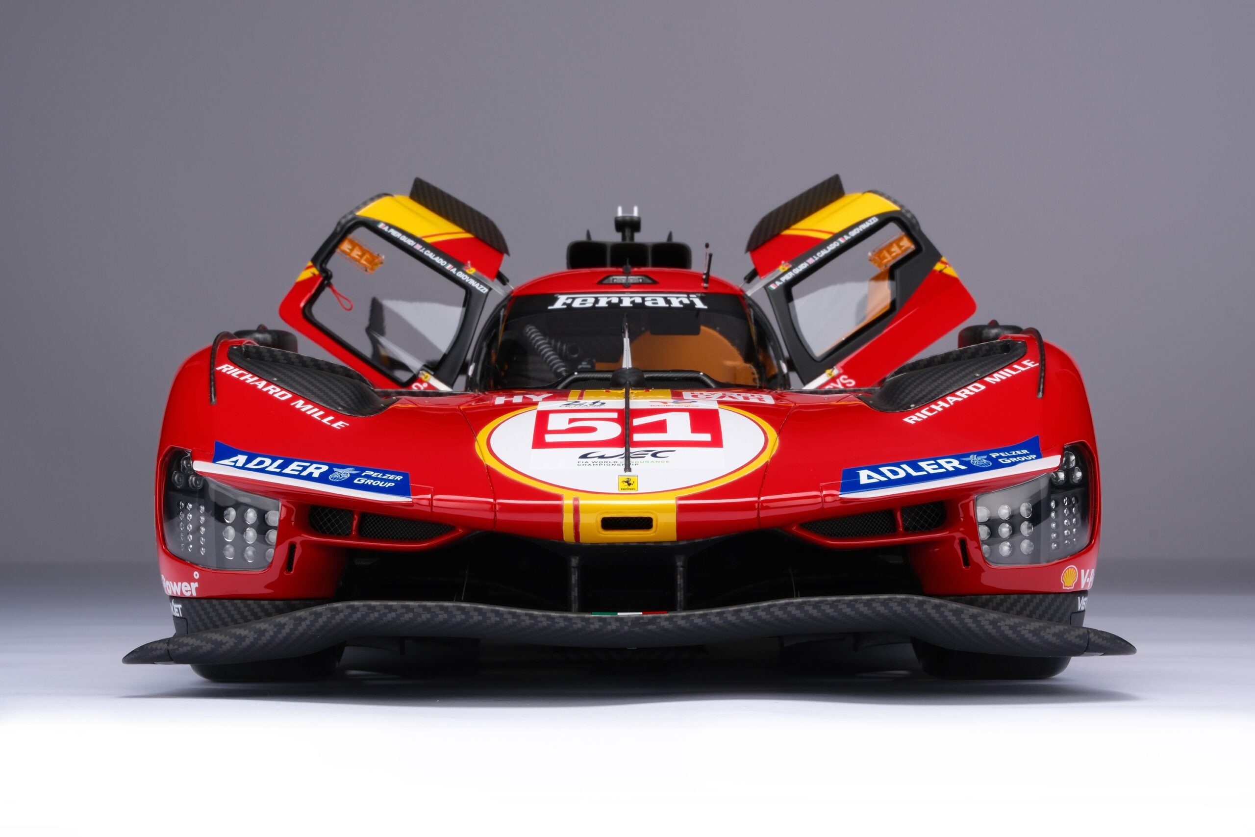 Amalgam Ferrari 499P 2023 Le Mans - Rot | 1:8 – Bild 10