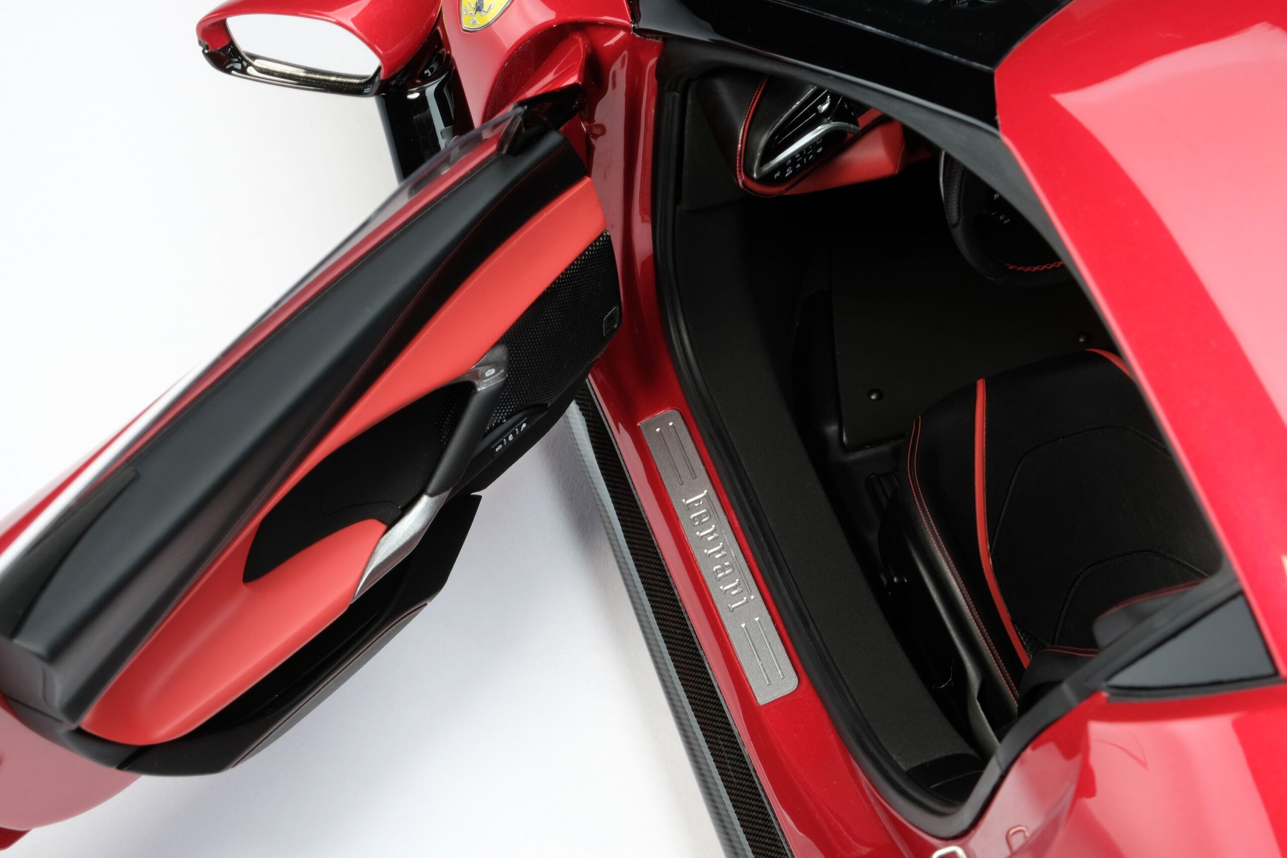 Amalgam Ferrari 296 GTB (2021) - Rot | 1:8 - Image 10