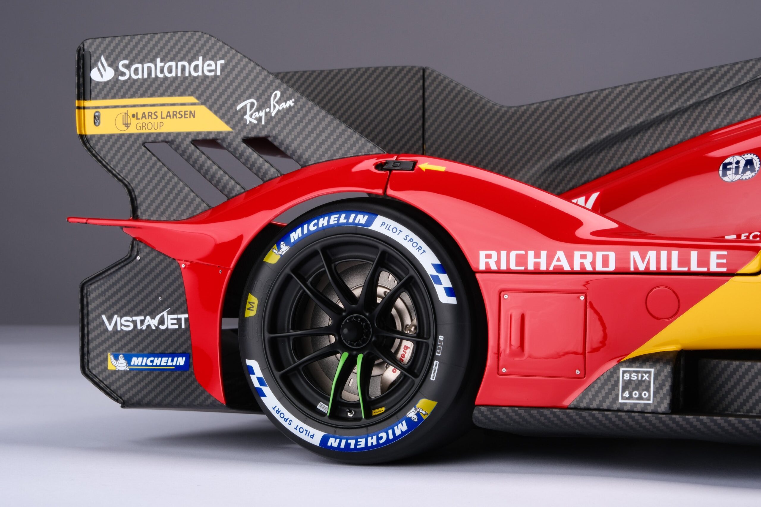 Amalgam Ferrari 499P 2023 Le Mans - Rot | 1:8 – Bild 46
