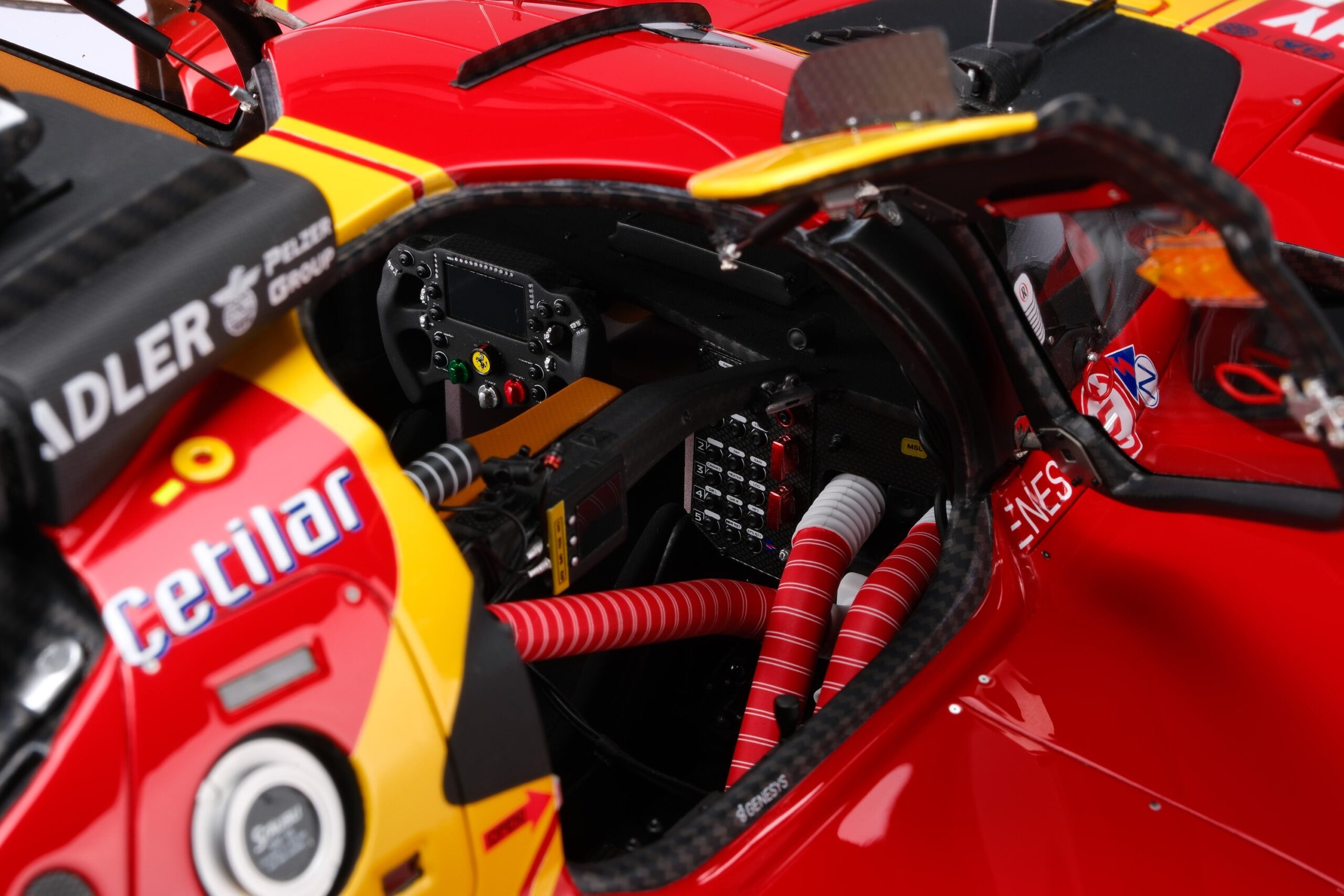 Amalgam Ferrari 499P 2023 Le Mans - Rot | 1:8 – Bild 38