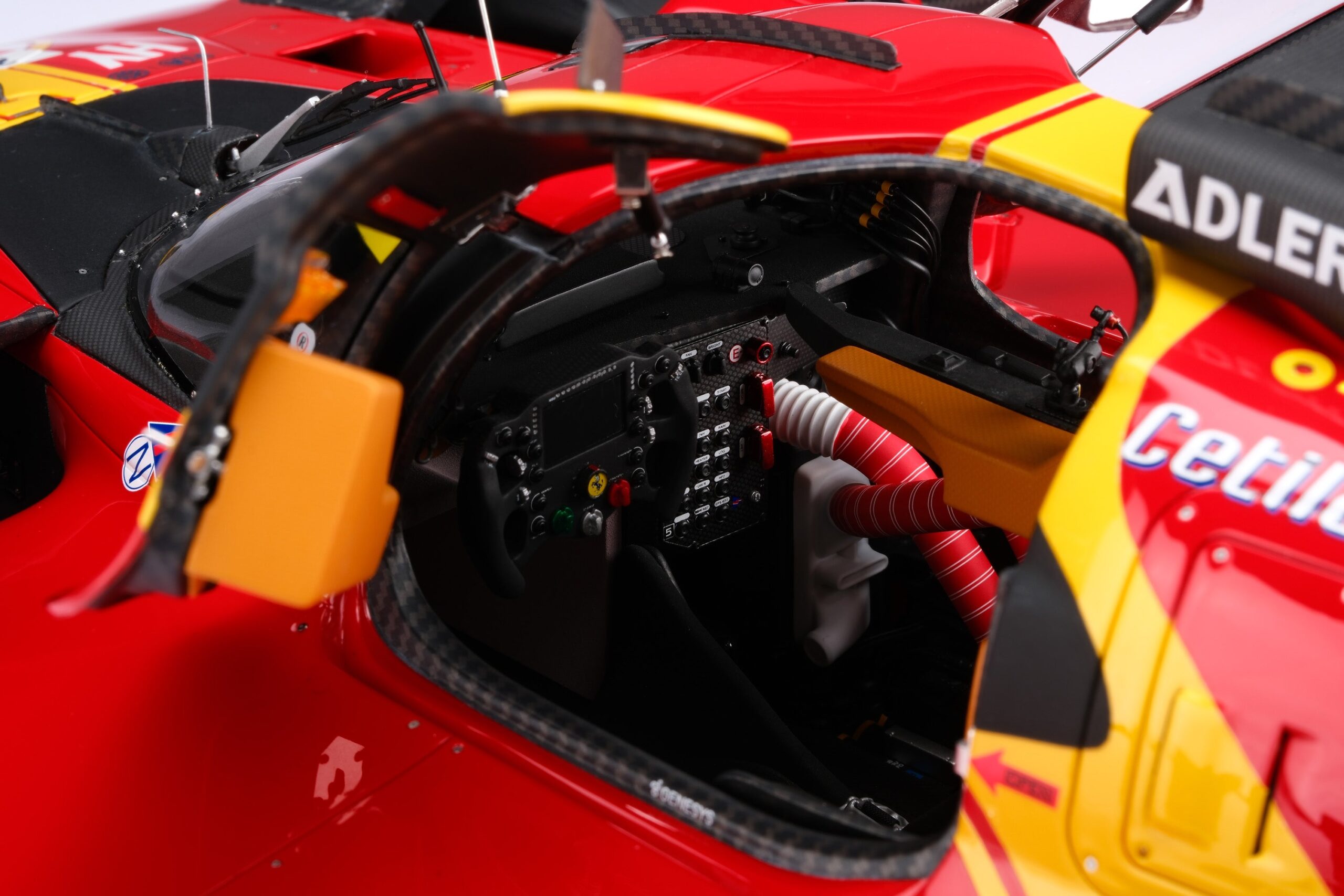 Amalgam Ferrari 499P 2023 Le Mans - Rot | 1:8 – Bild 37