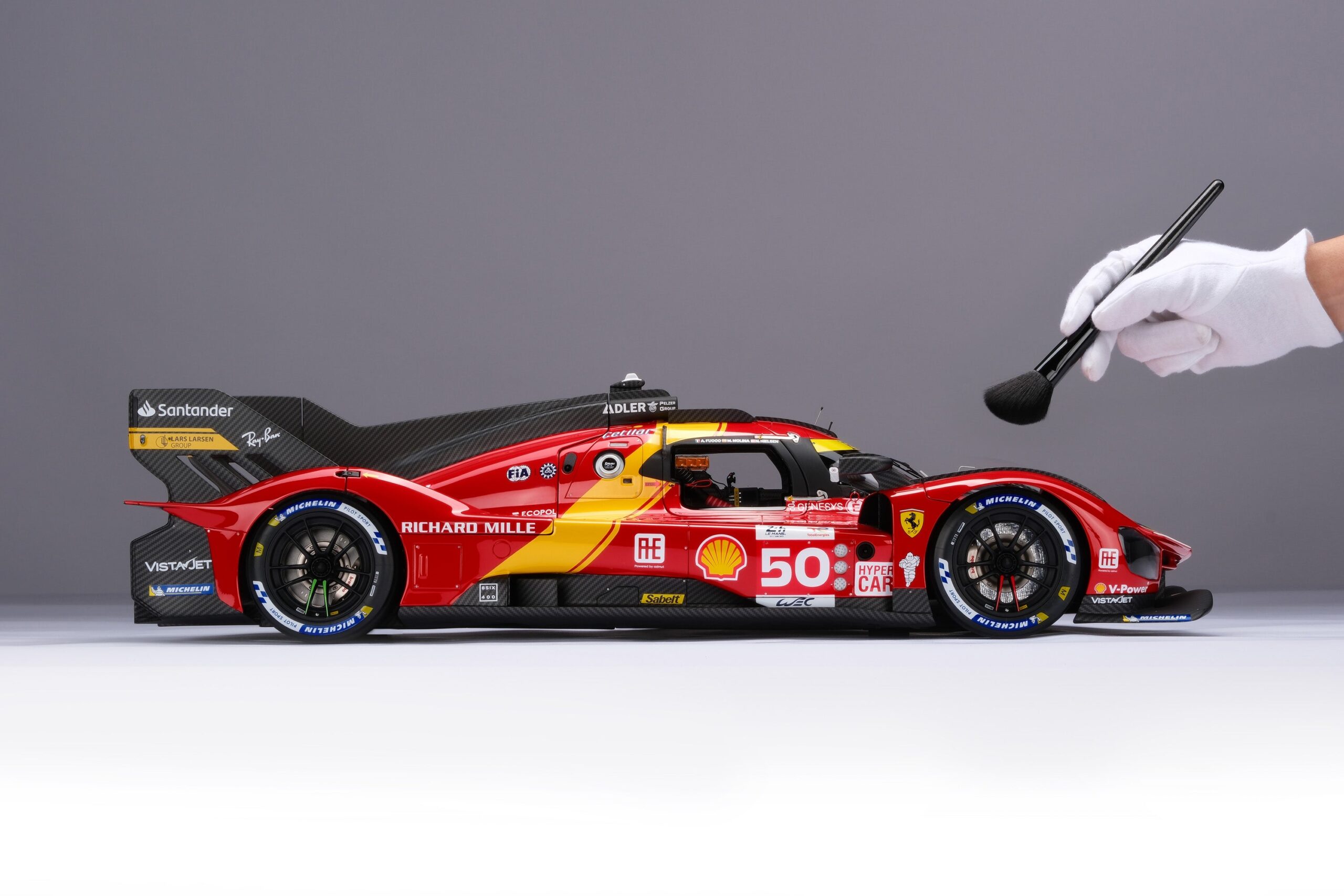 Amalgam Ferrari 499P 2023 Le Mans - Rot | 1:8 – Bild 30
