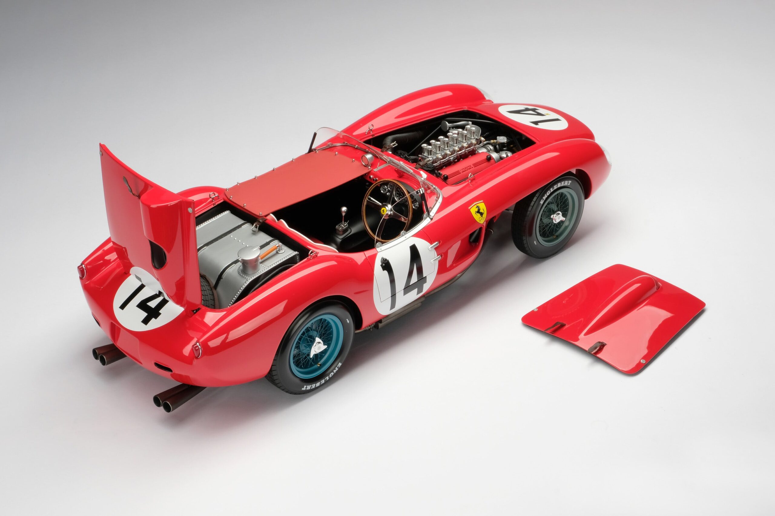 Amalgam Ferrari 250 TR 1958 Sebring 12 Hours Winner | 1:8 - 画像22