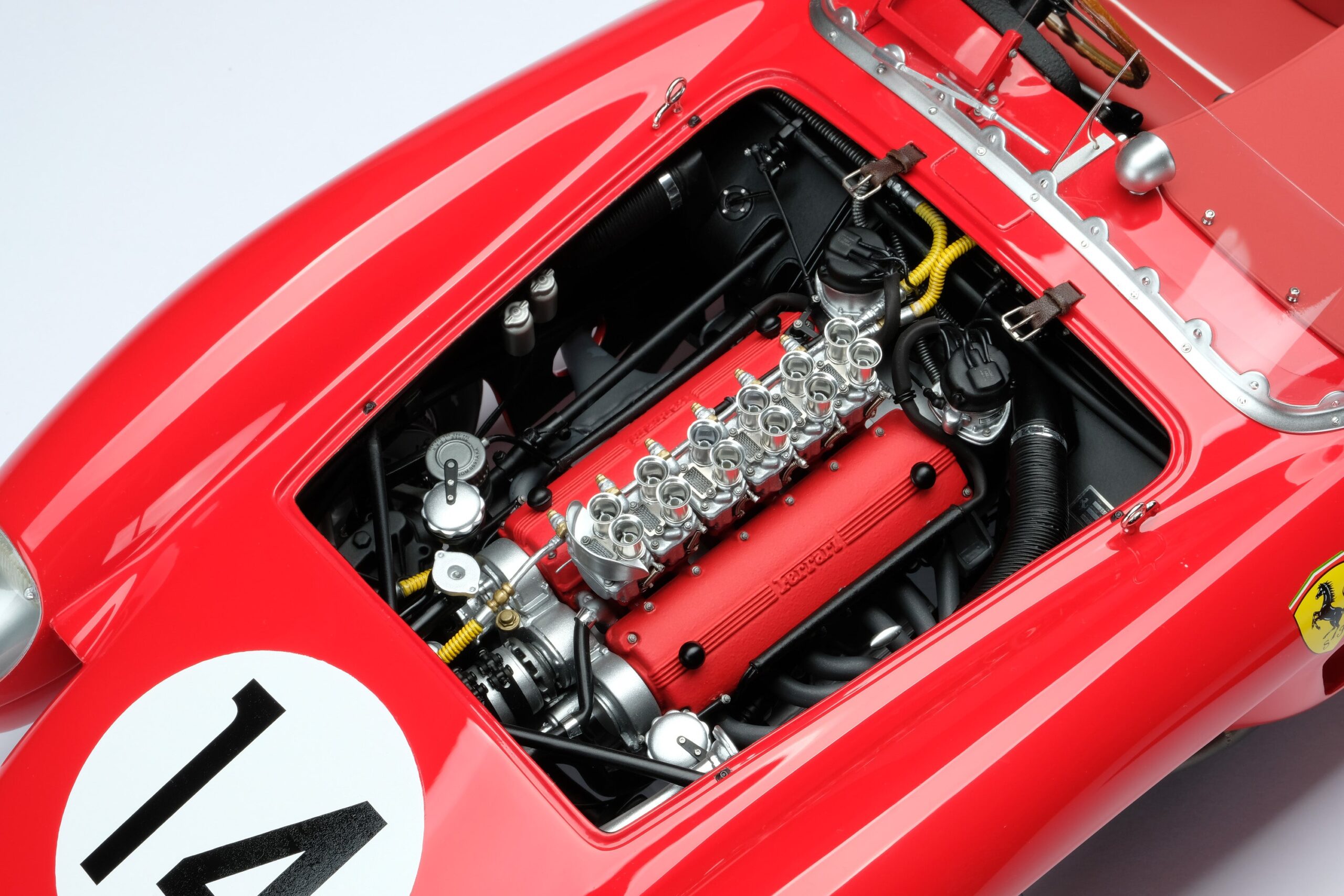 Amalgam Ferrari 250 TR 1958 Sebring 12 Hours Winner | 1:8 - 画像10