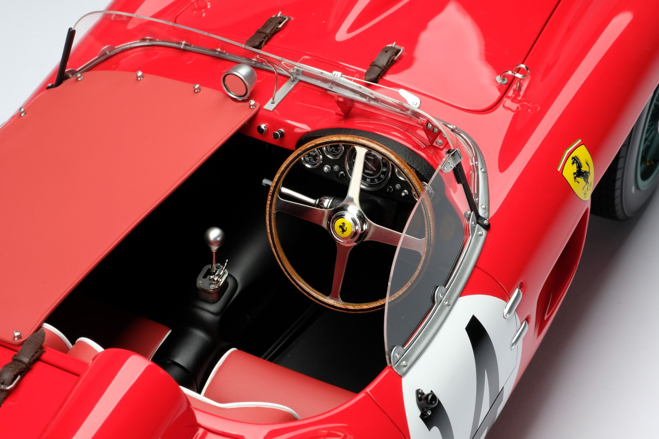 Amalgam Ferrari 250 TR 1958 Sebring 12 Hours Winner | 1:8 - 画像23