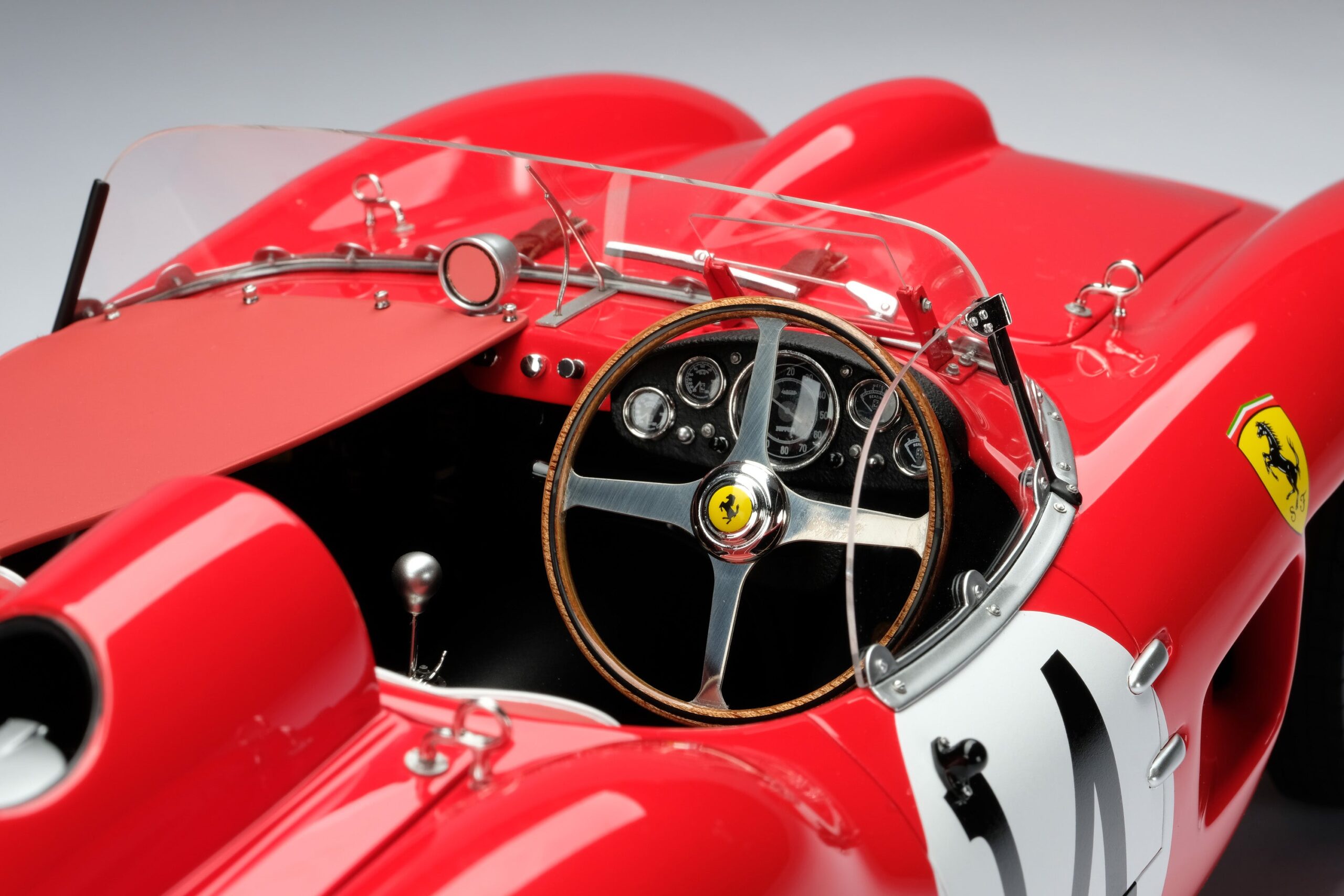 Amalgam Ferrari 250 TR 1958 Sebring 12 Hours Winner | 1:8 - 画像5