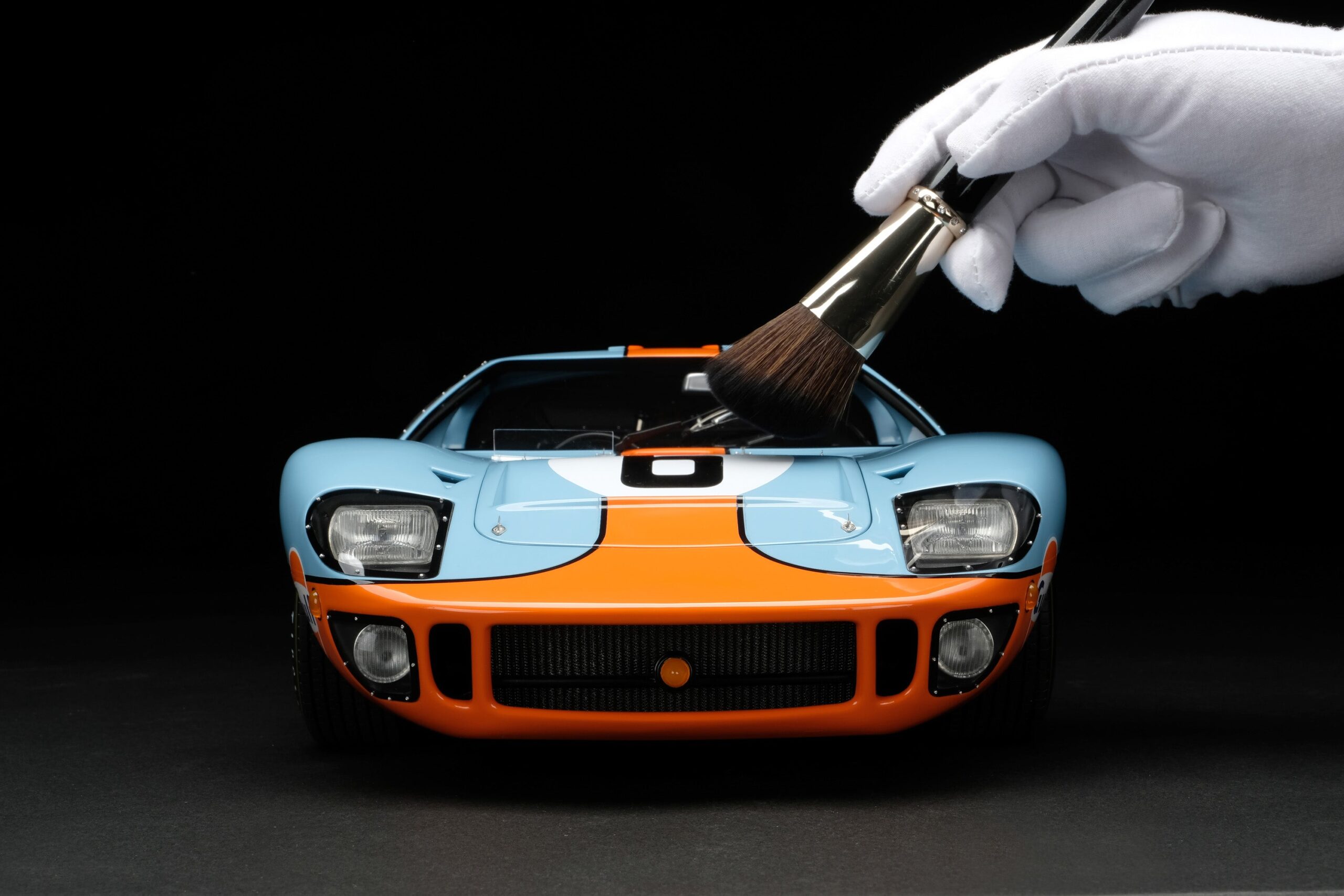 Amalgam Ford GT40 1969 Le Mans Winner | 1:8 – Bild 4