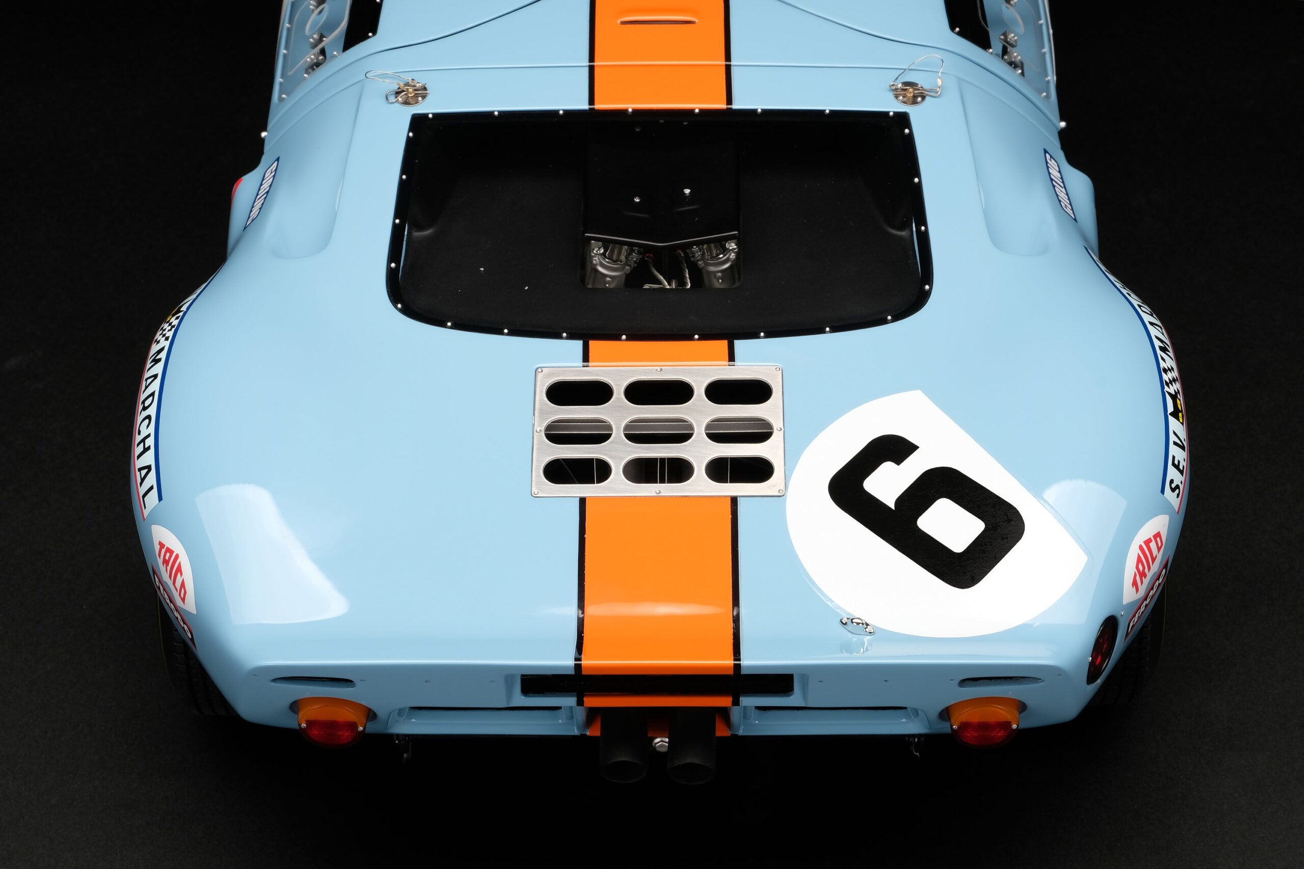 Amalgam Ford GT40 1969 Le Mans Winner | 1:8 – Bild 15