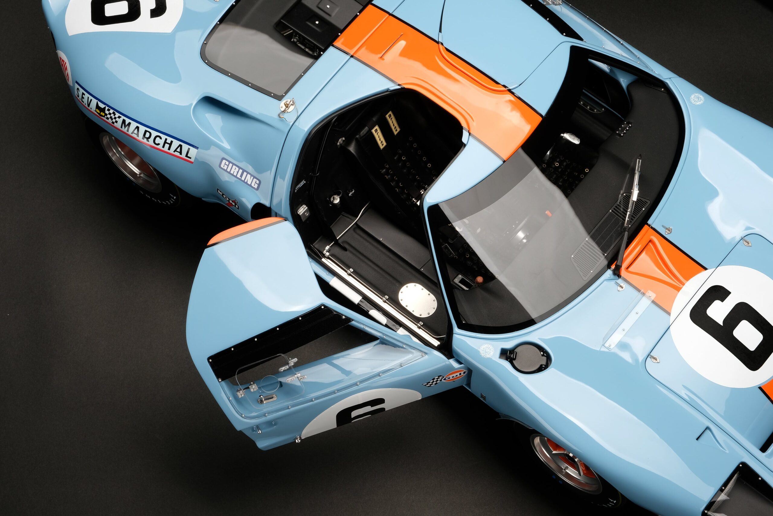 Amalgam Ford GT40 1969 Le Mans Winner | 1:8 – Bild 8