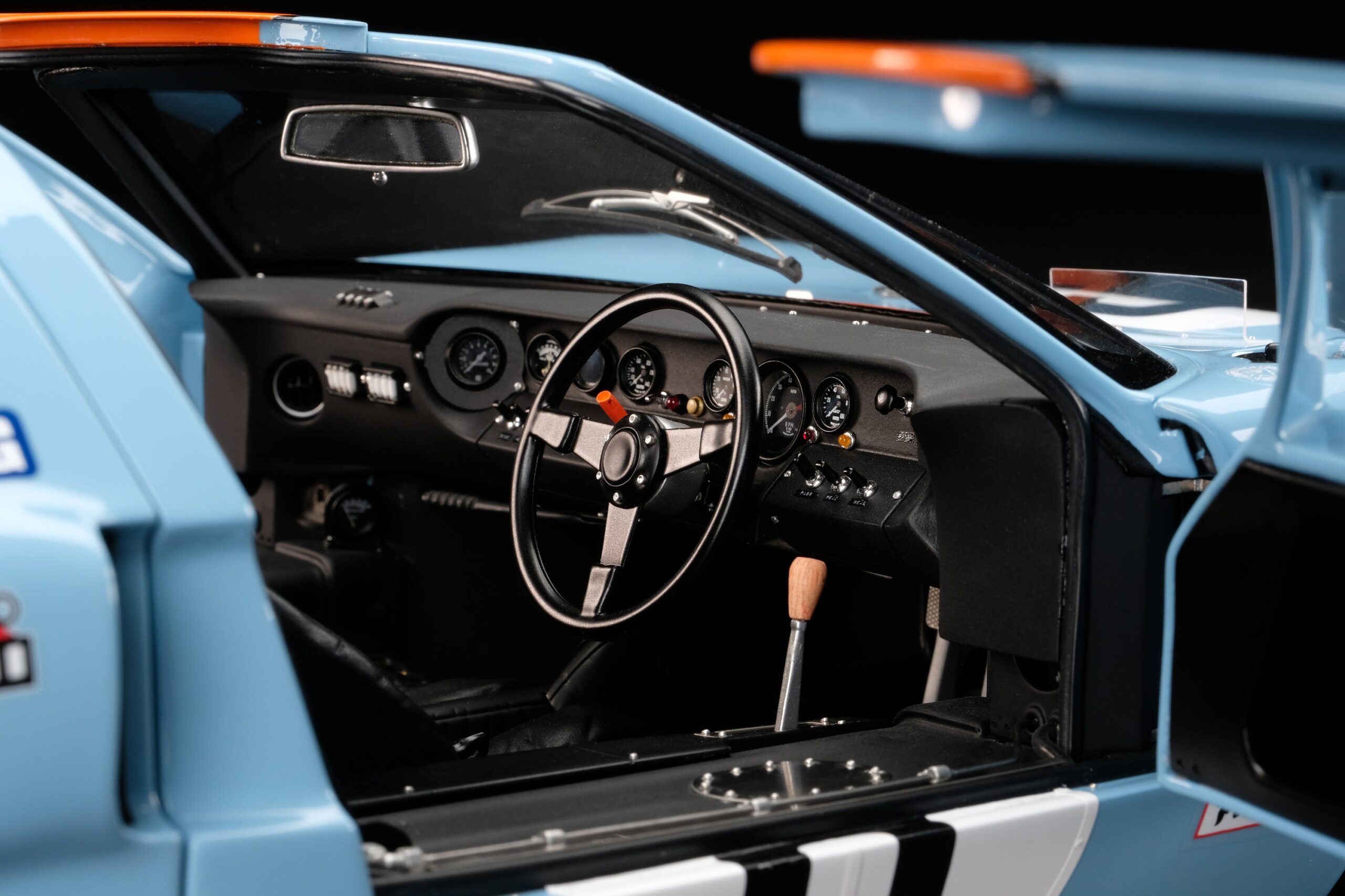 Amalgam Ford GT40 1969 Le Mans Winner | 1:8 – Bild 9