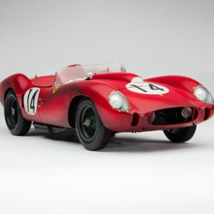 Amalgam Ferrari 250 TR 1958 Le Mans Winner Race Weathered - Rot | 1:8
