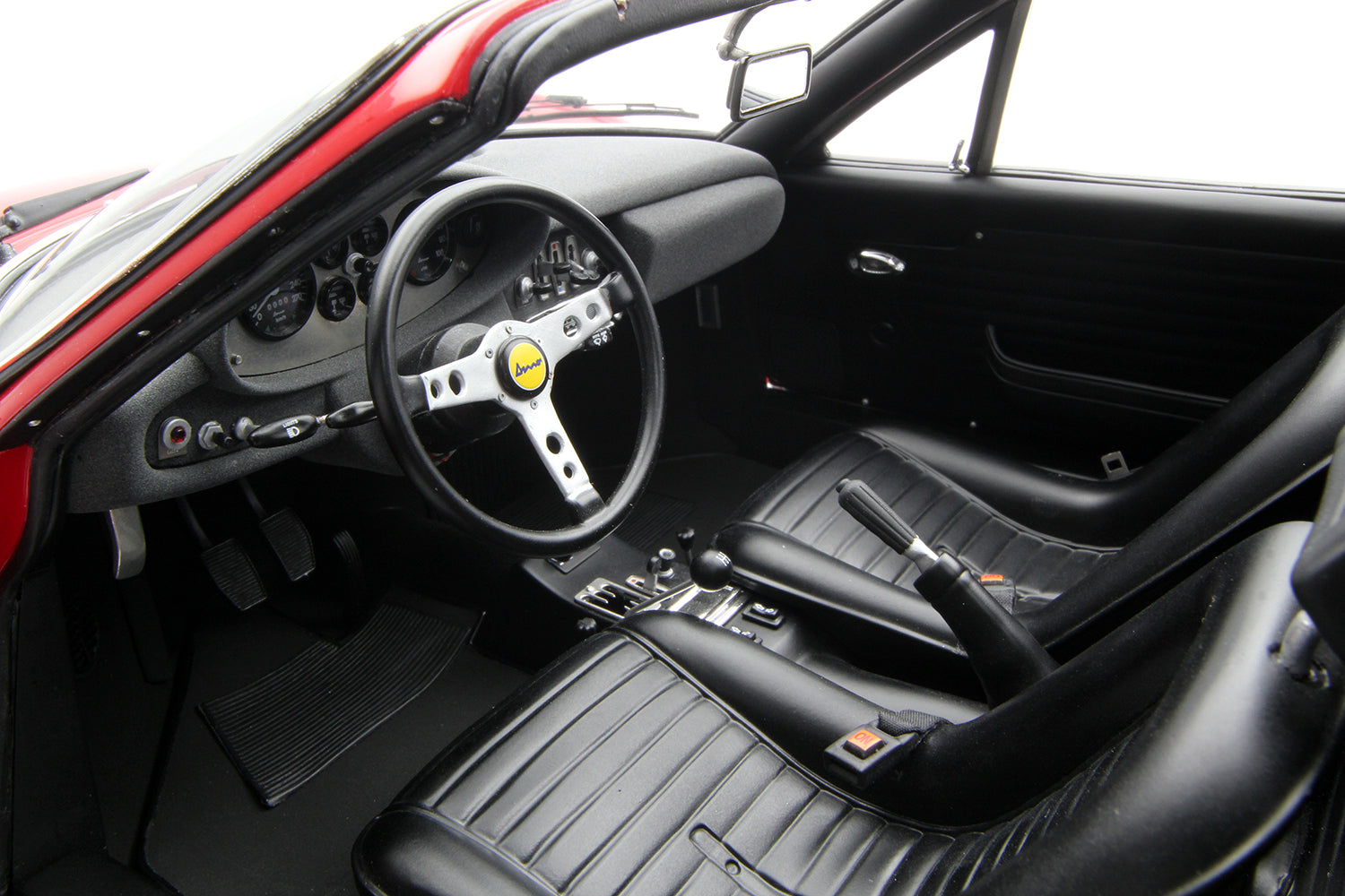 Amalgam Ferrari Dino 246 GTS (1972) - Rot | 1:8 - 画像34
