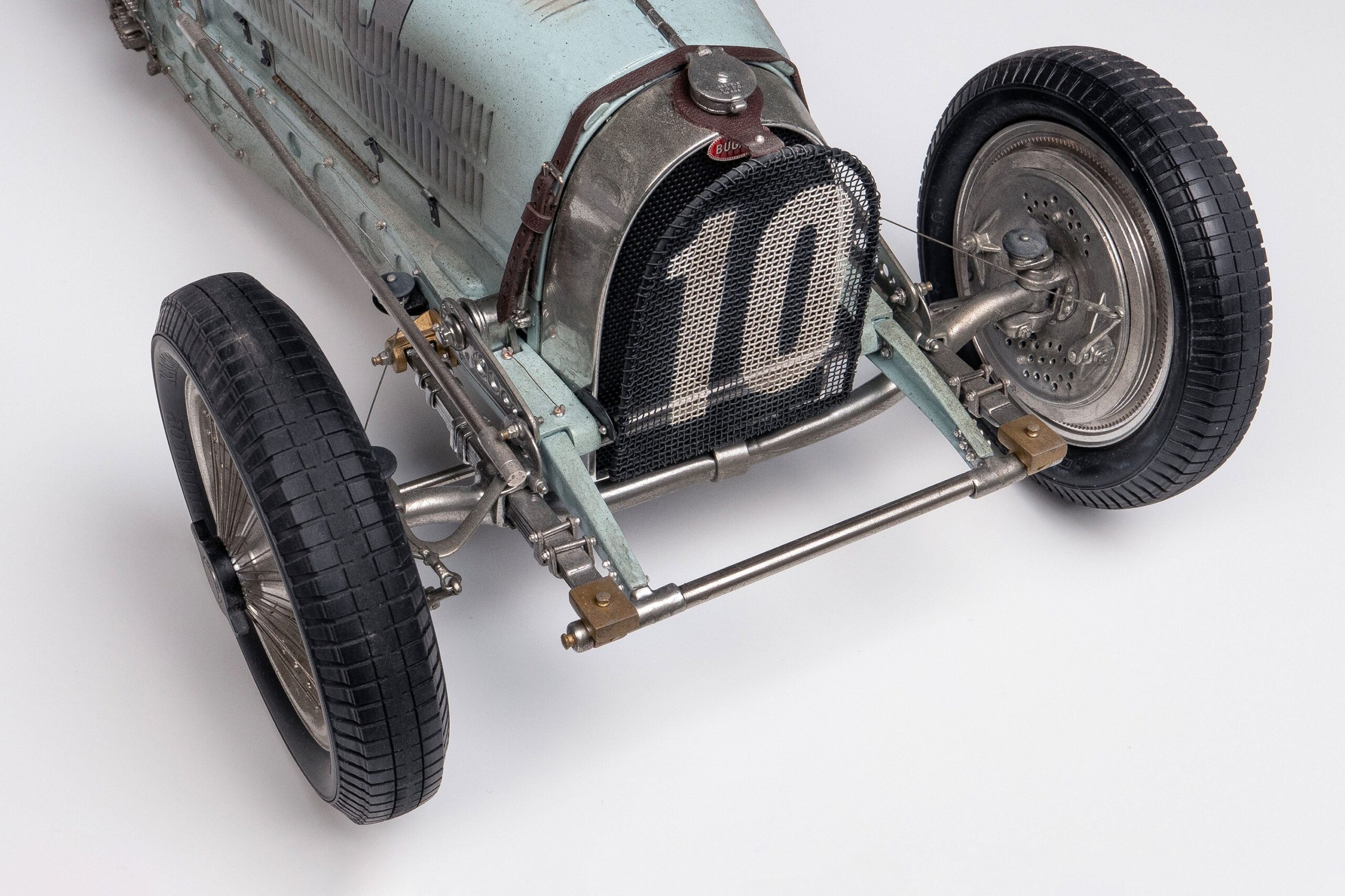 Amalgam Bugatti Type 59 1935 Belgian Grand Prix Jean-Pierre Wimille Figure Edition - Blau | 1:8 – Bild 7