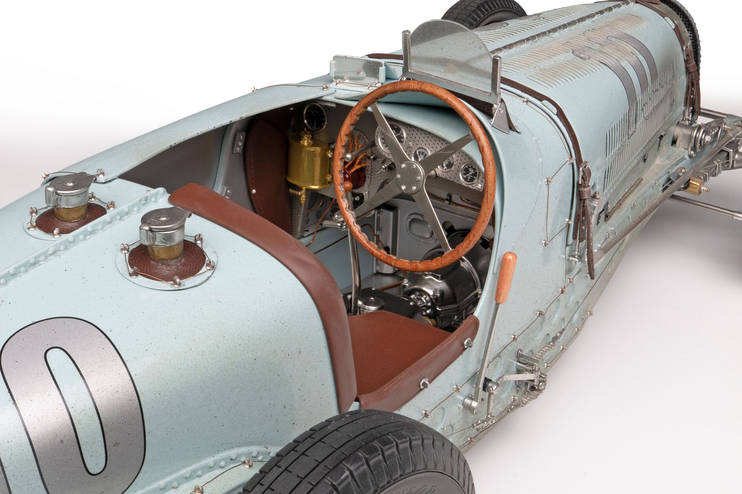 Amalgam Bugatti Type 59 1935 Belgian Grand Prix Jean-Pierre Wimille Figure Edition - Blau | 1:8 – Bild 8