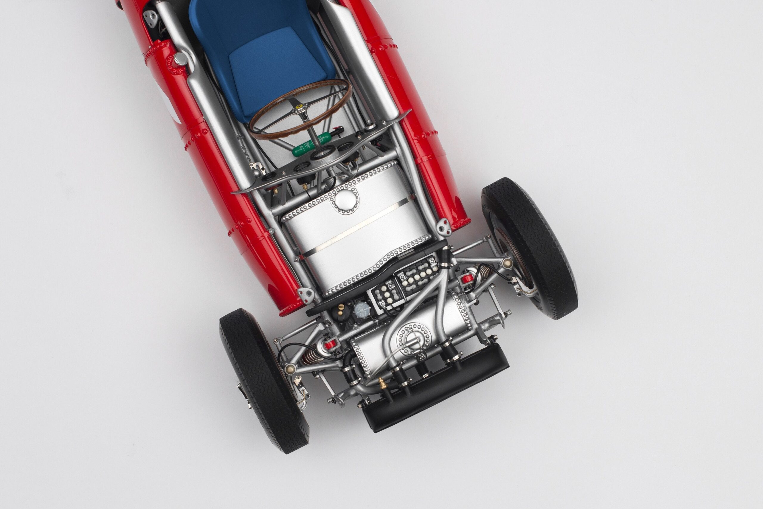 Amalgam Ferrari 156 F1 "Sharknose" 1961 Formula 1 Season Phil Hill - Rot | 1:8 - Image 12