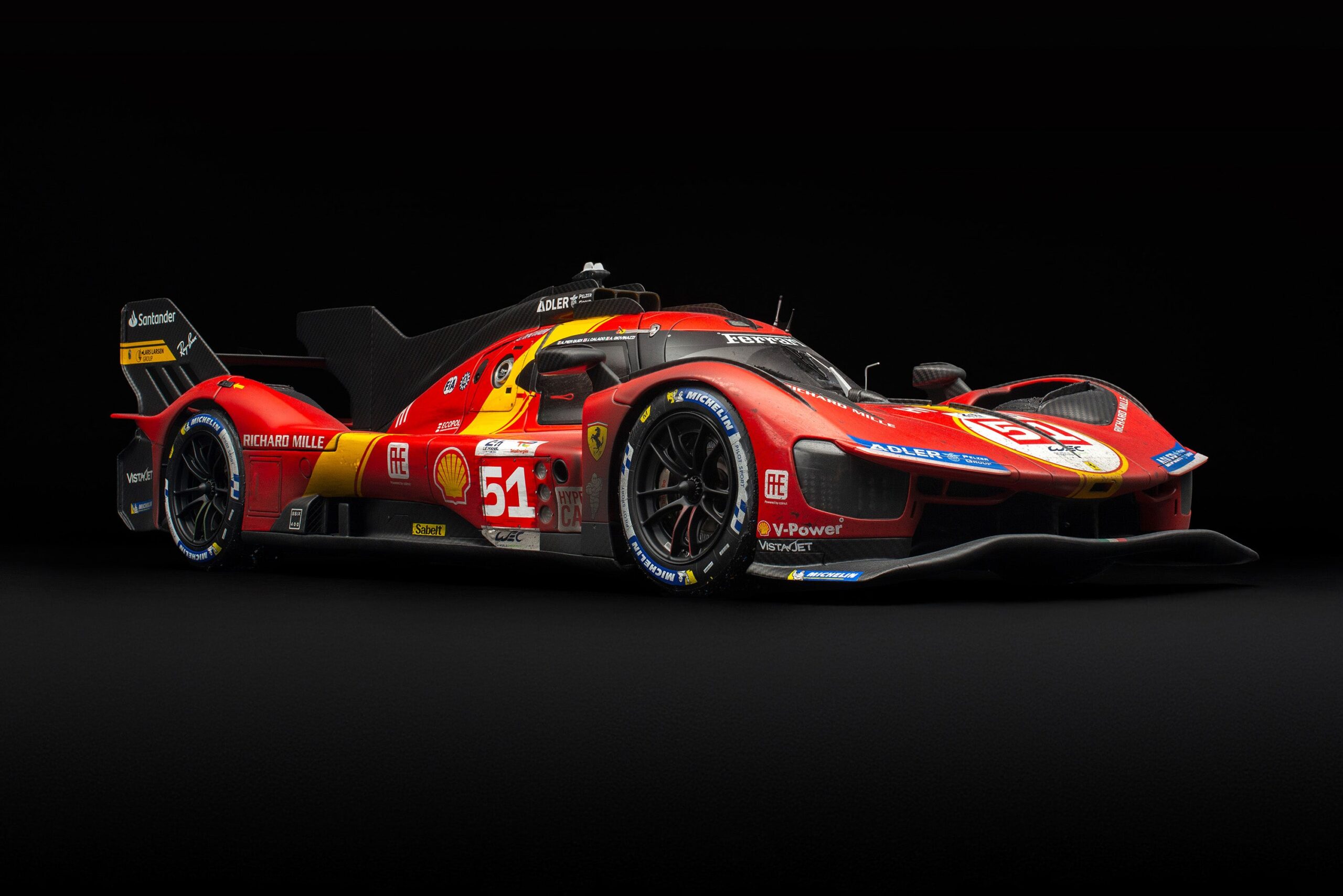 Amalgam Ferrari 499P 2023 Le Mans Winner (#51) Race Weathered - Rot | 1:8