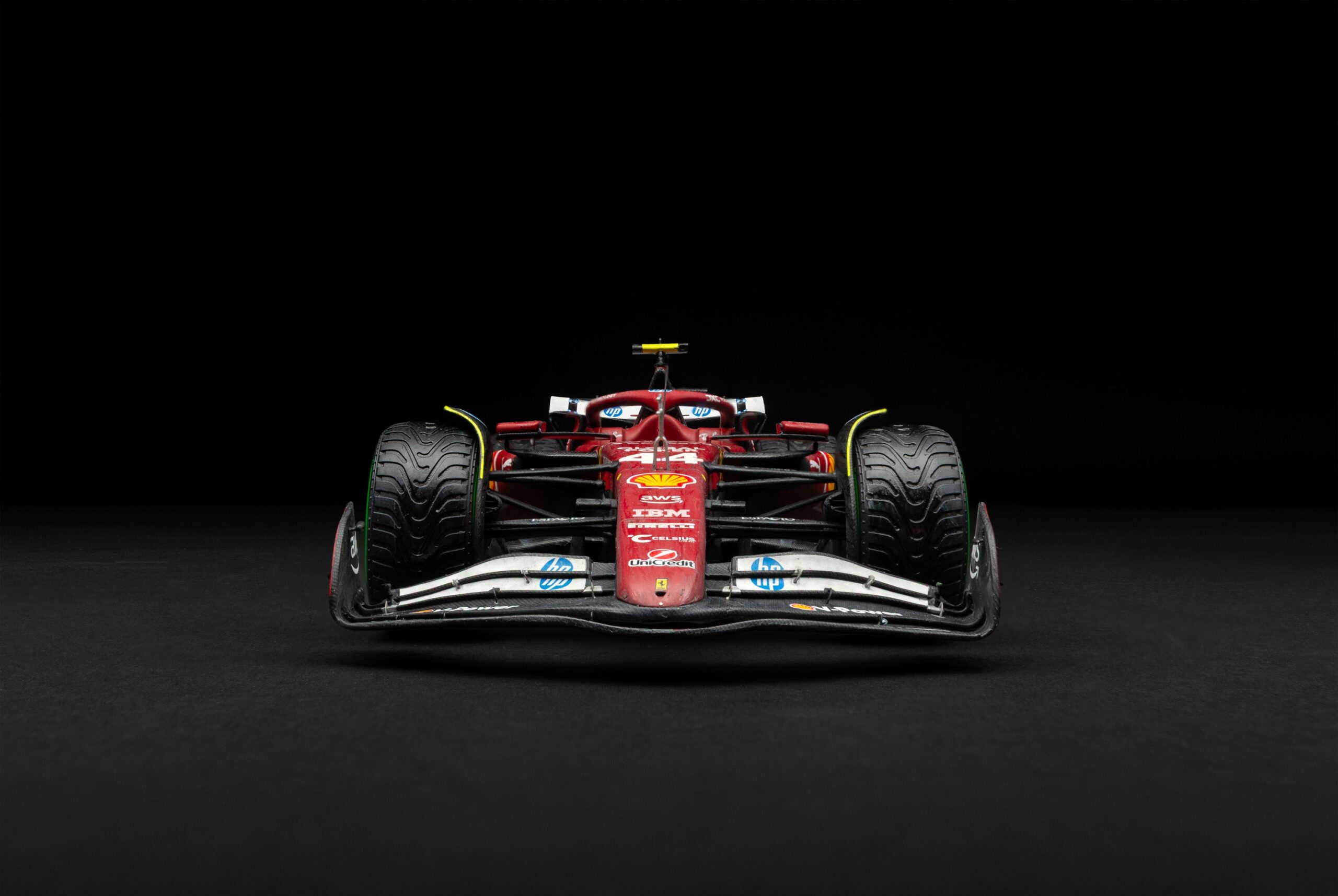 Amalgam Ferrari SF-25 Australian Grand Prix - Race Weathered - Lewis Hamilton - Rot | 1:18 – Bild 8