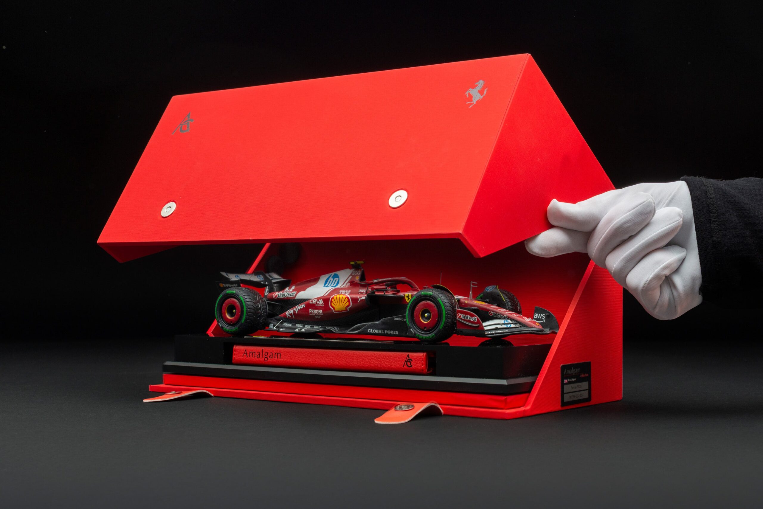 Amalgam Ferrari SF-25 Australian Grand Prix - Race Weathered - Lewis Hamilton - Rot | 1:18 – Bild 13