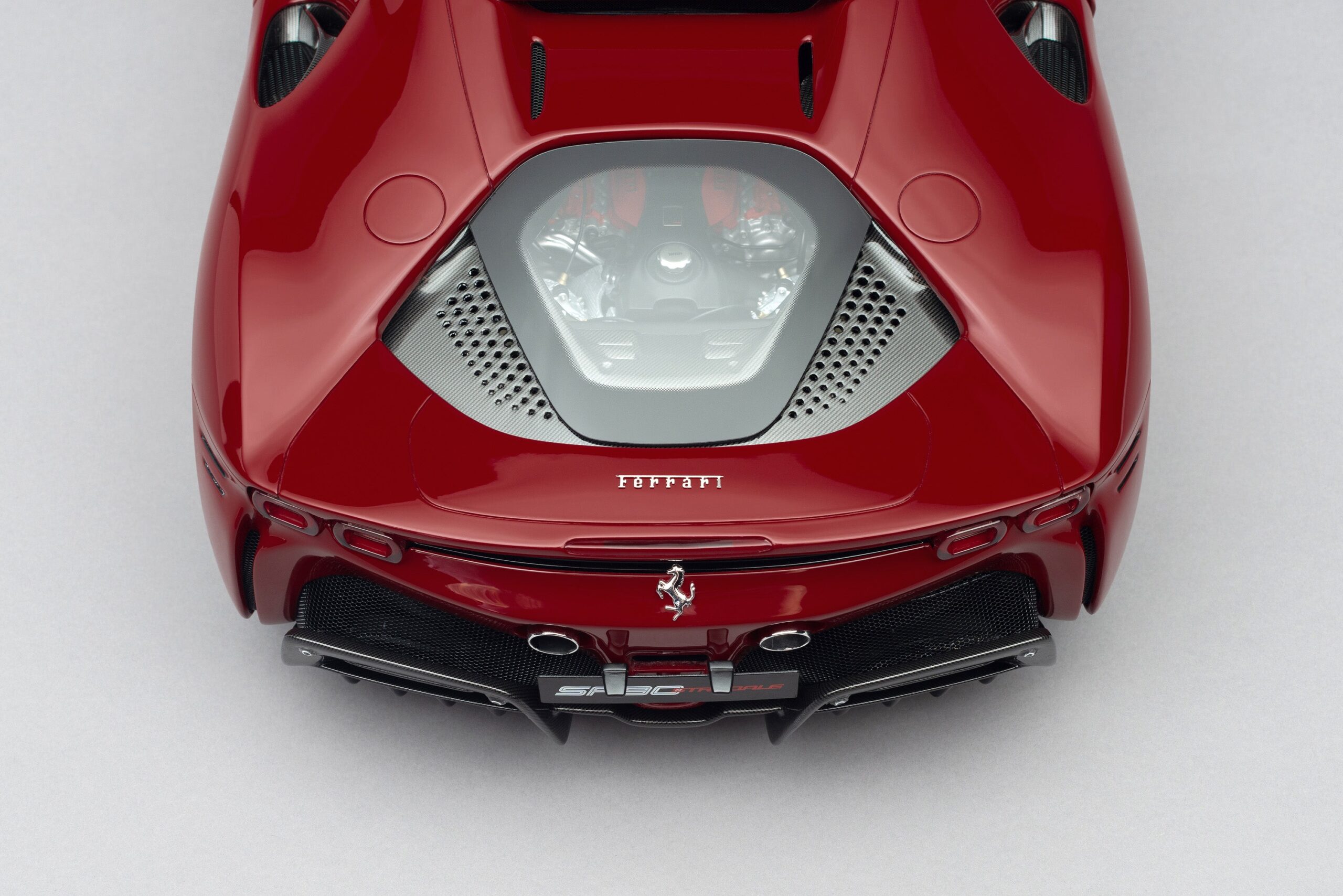 Amalgam Ferrari SF90 Stradale The Official Ferrari Magazine Specification - Rot | 1:8 – Bild 4