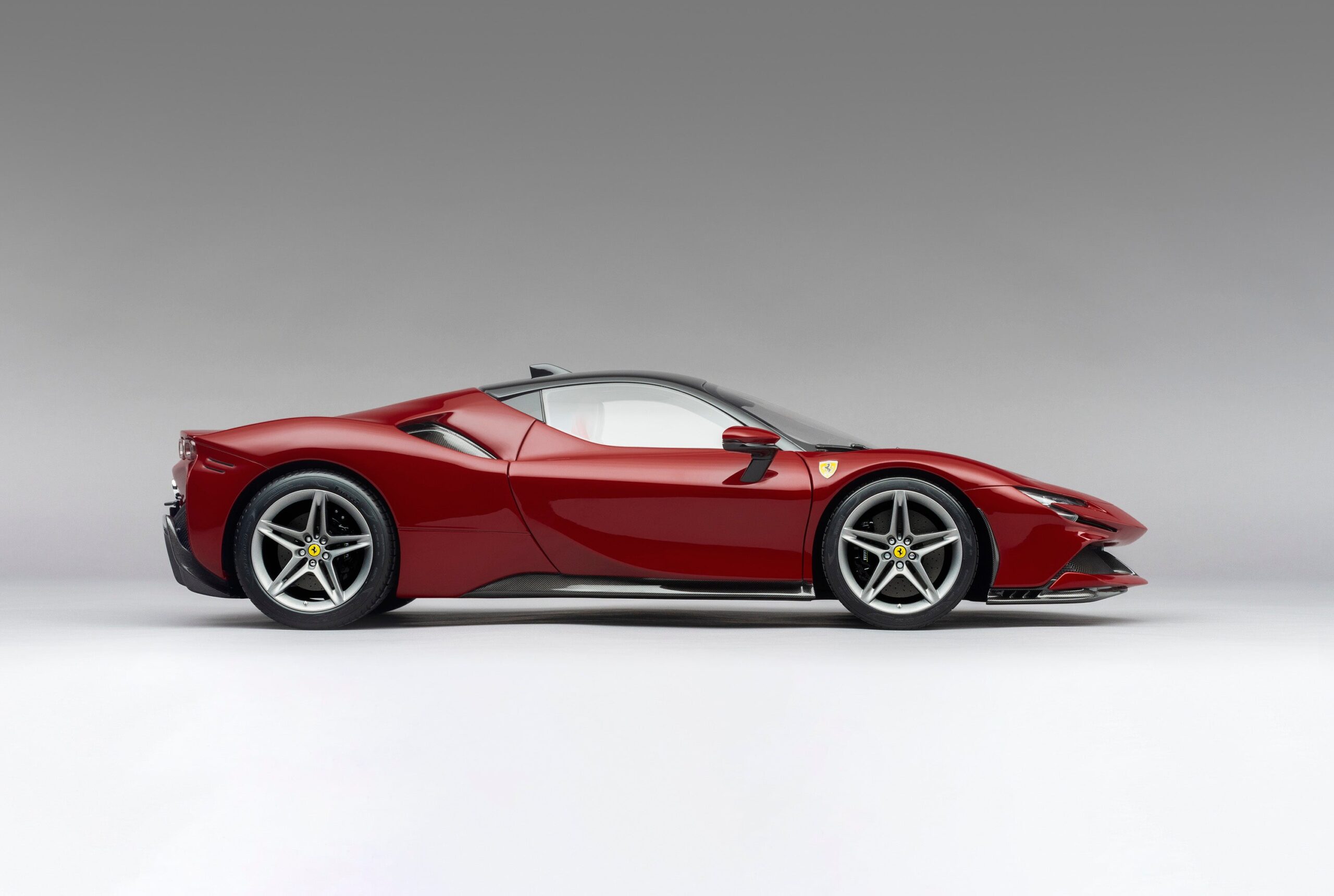 Amalgam Ferrari SF90 Stradale The Official Ferrari Magazine Specification - Rot | 1:8 – Bild 8