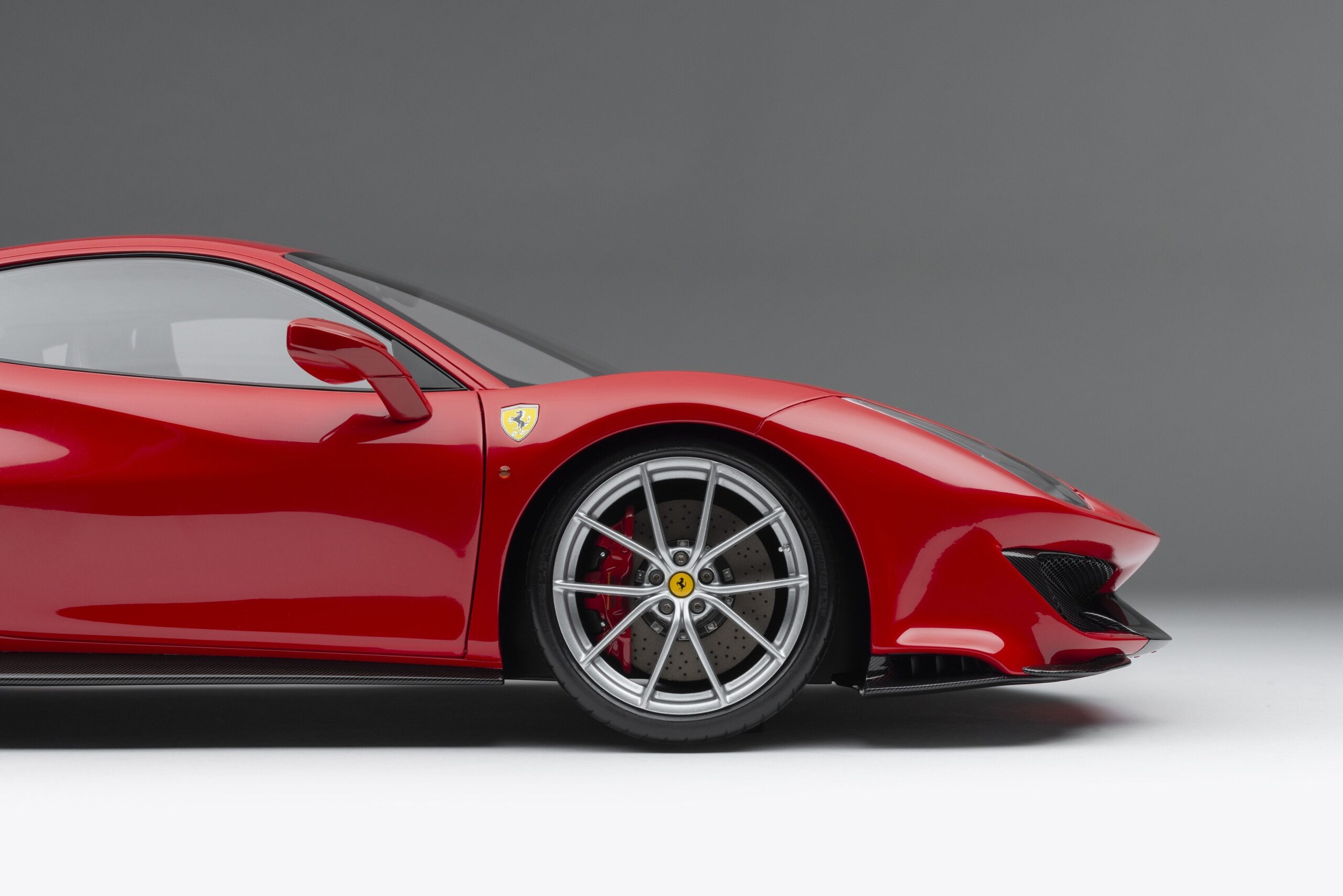 Amalgam Ferrari 488 Pista | 1:8 - 画像7