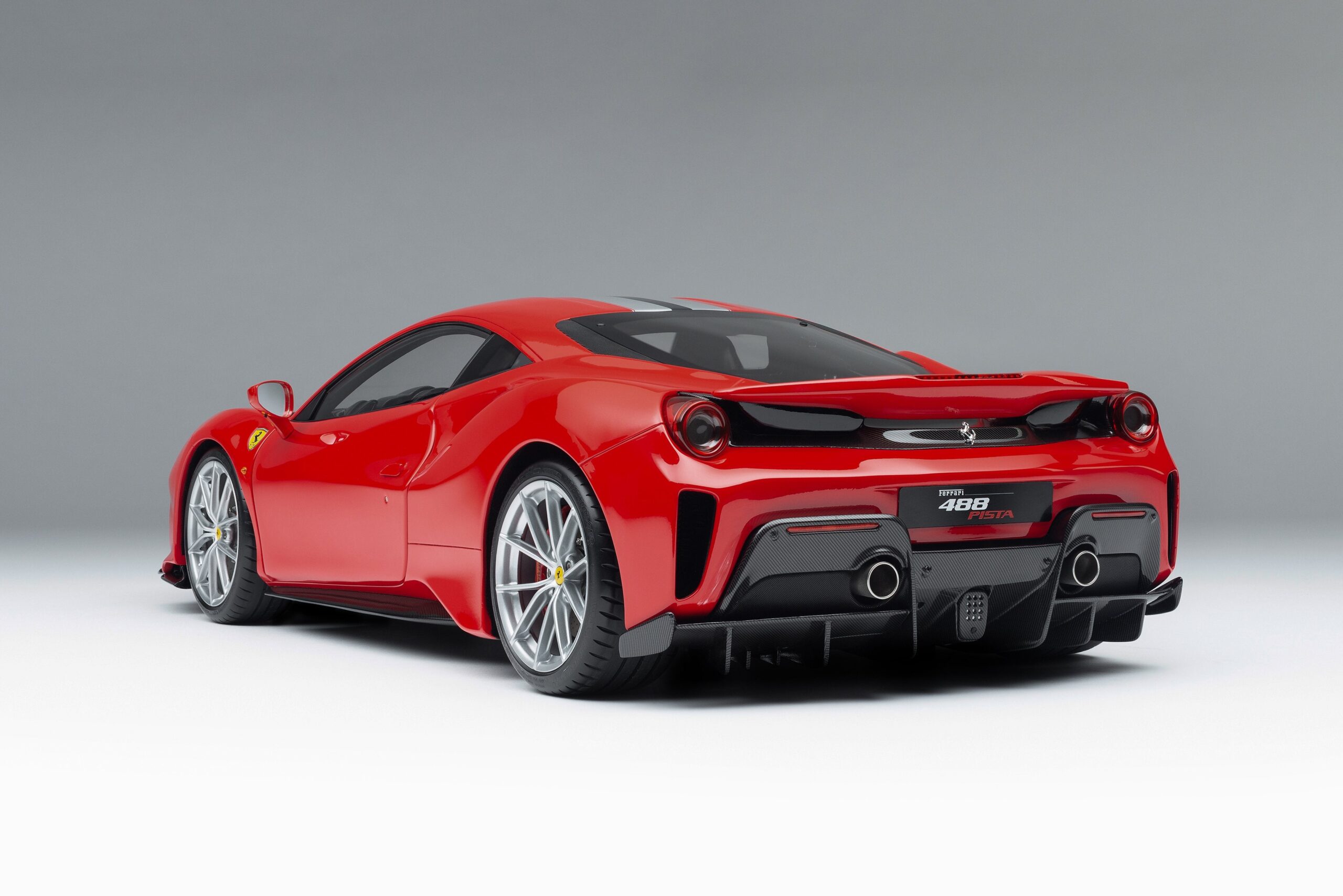 Amalgam Ferrari 488 Pista | 1:8 - 画像12