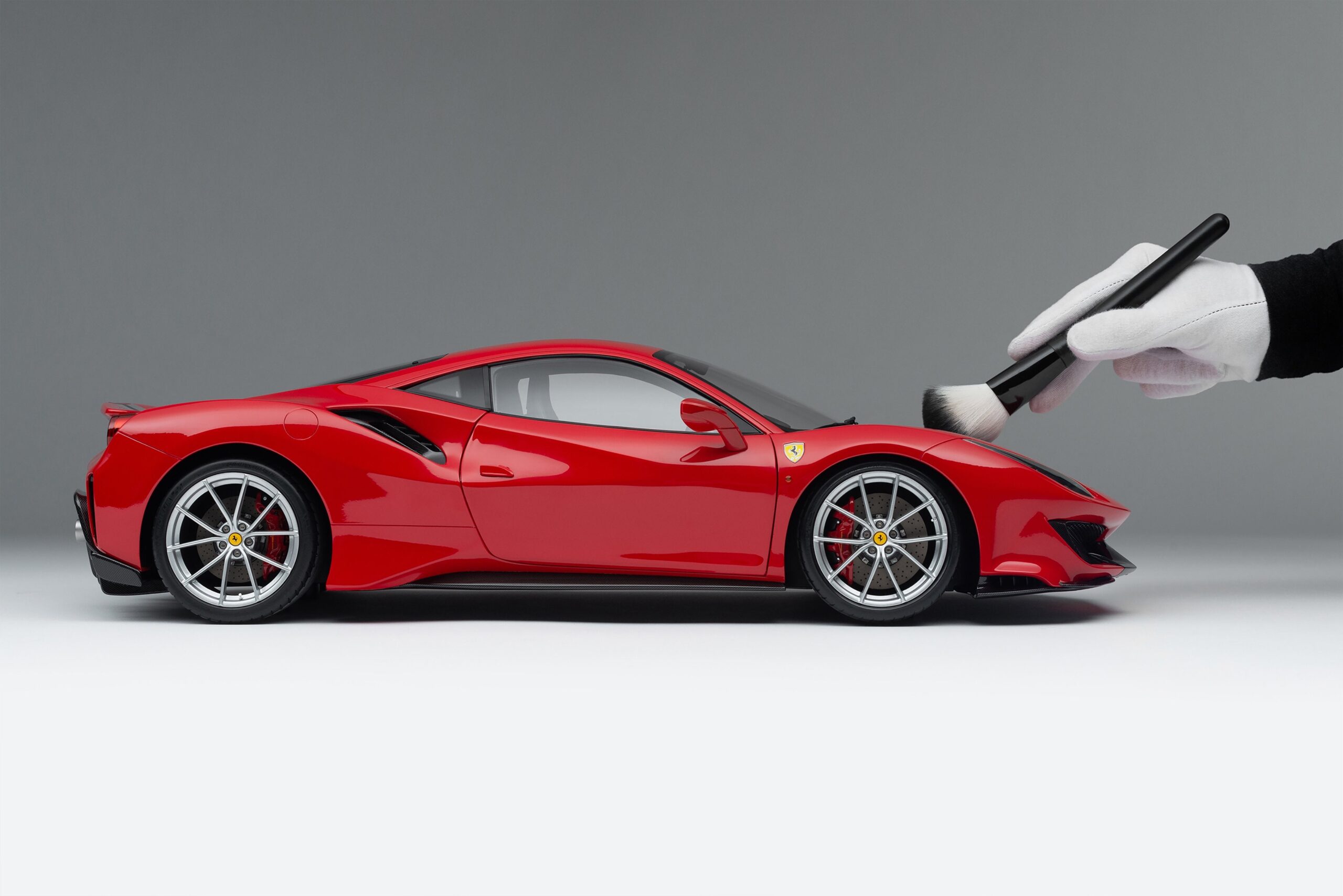 Amalgam Ferrari 488 Pista | 1:8 - 画像3