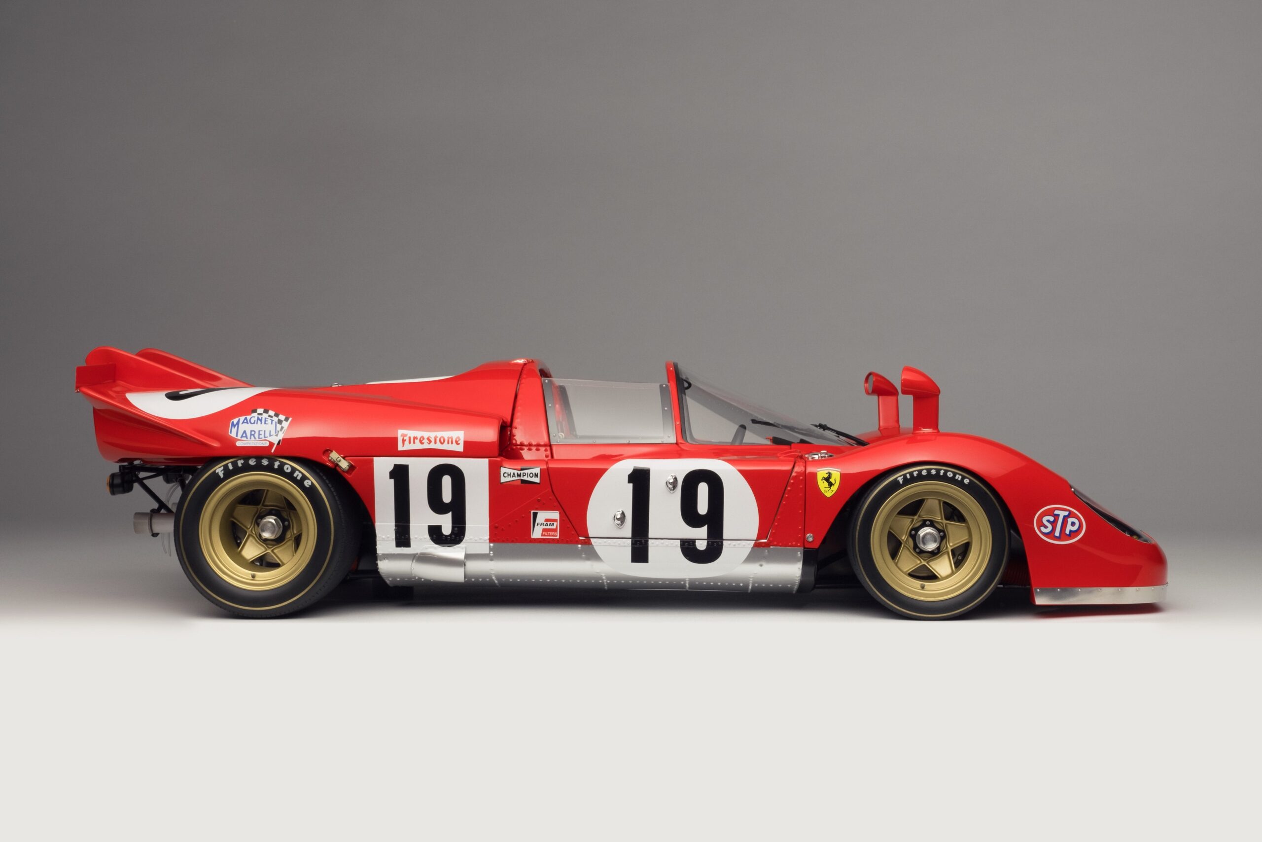 Amalgam Ferrari 512 S Spider 1970 Sebring - Rot | 1:8 - 画像3