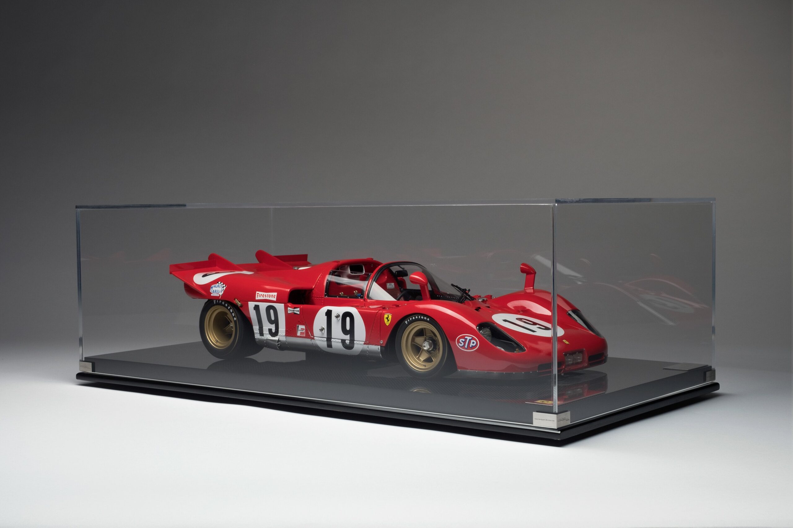 Amalgam Ferrari 512 S Spider 1970 Sebring - Rot | 1:8 - 画像11