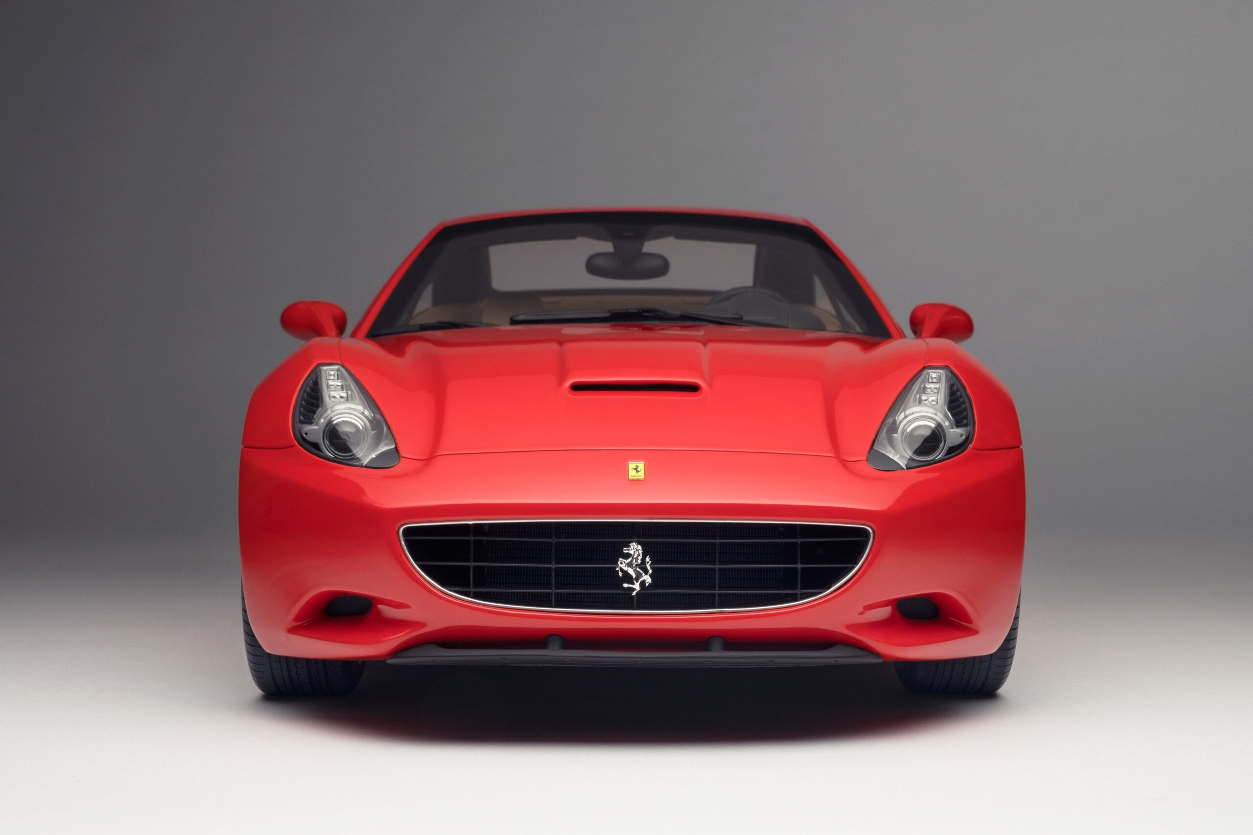 Amalgam Ferrari California (2008) - Rot, Blau | 1:8 - 画像4
