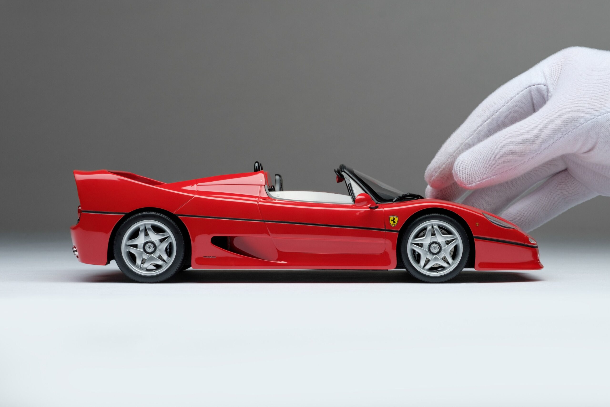 Amalgam Ferrari F50 - Rot | 1:18 - 画像4