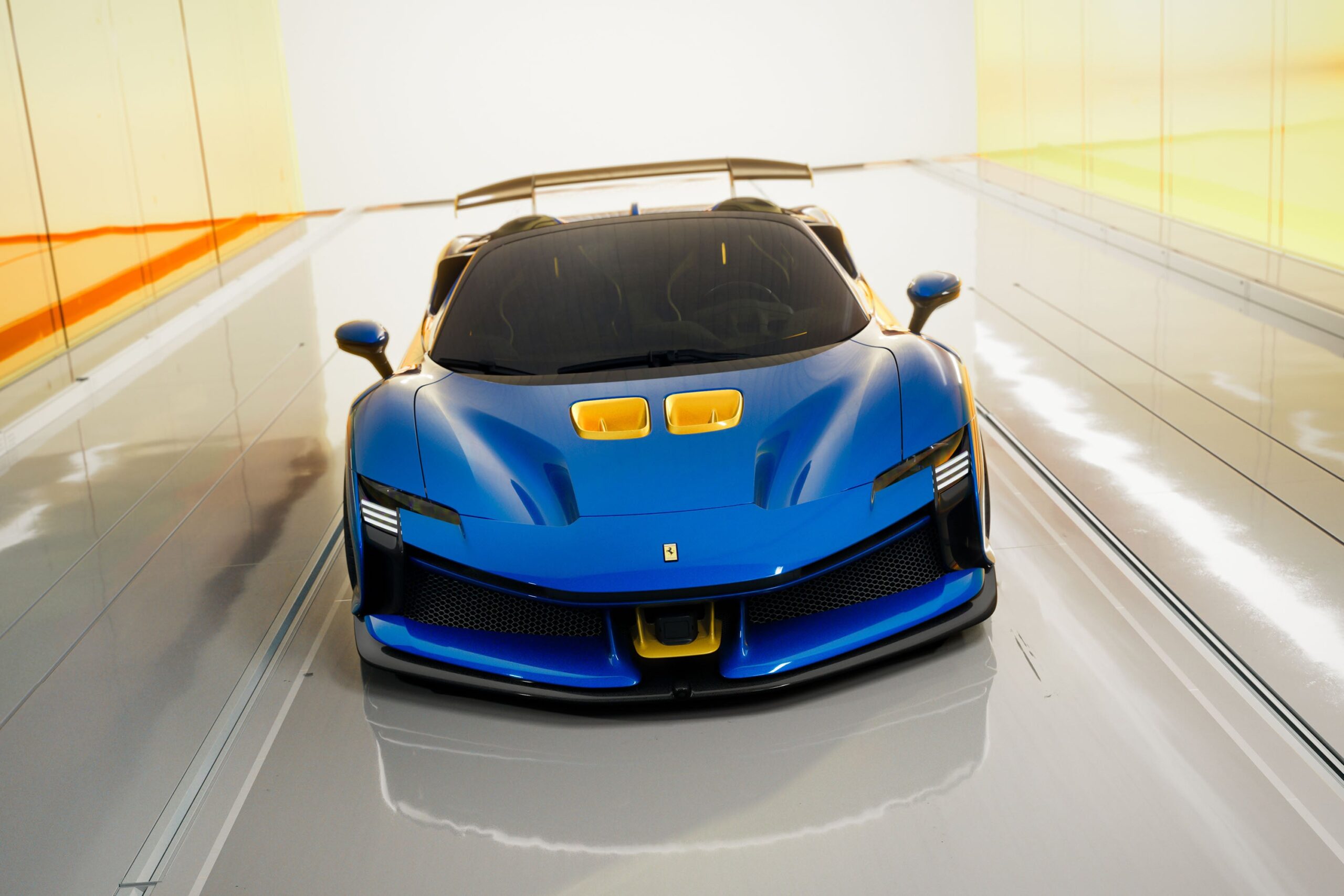 Amalgam Ferrari SF90 XX Spider - Silber | 1:8 - Imagen 30